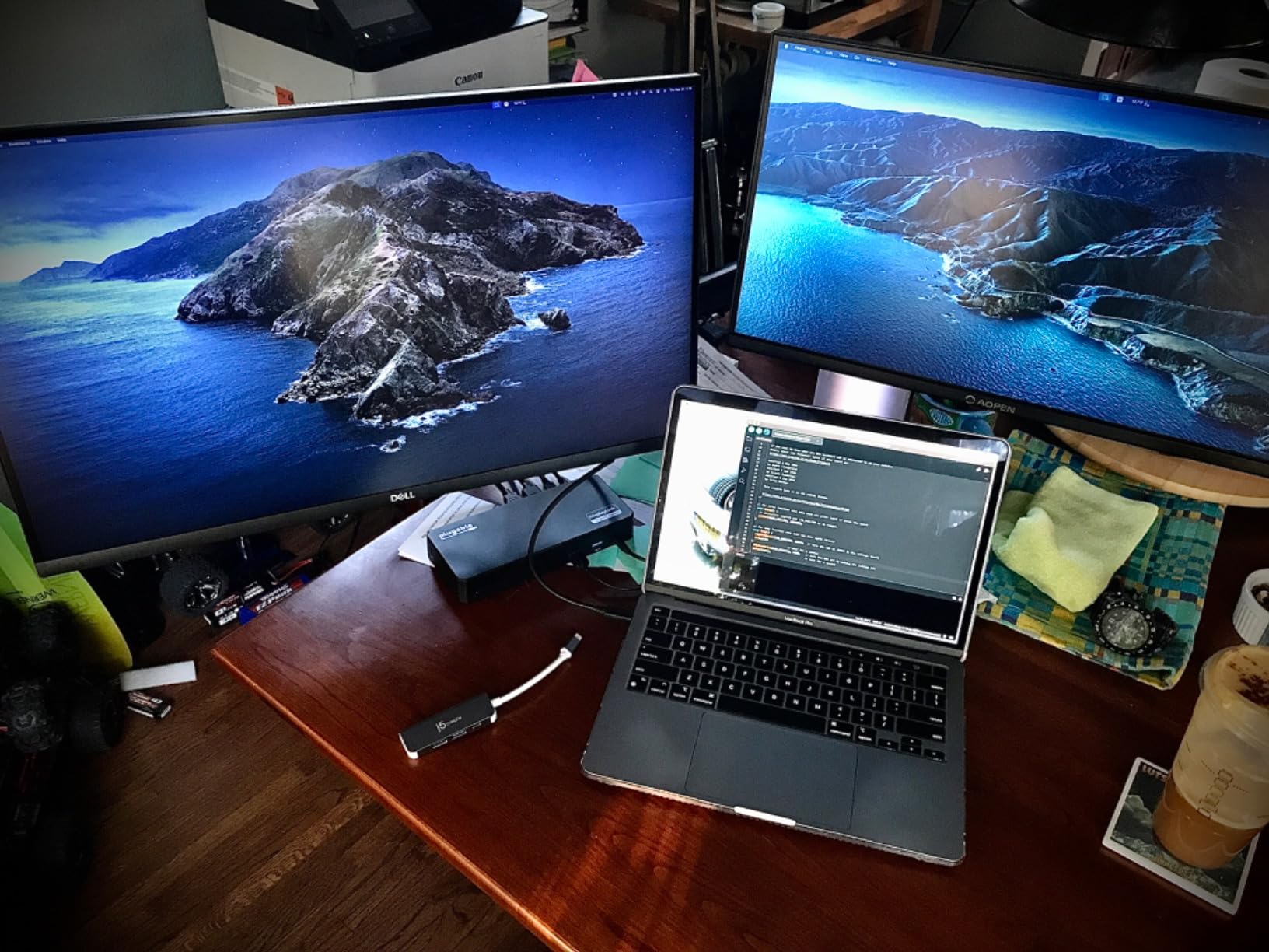 Plugable USB C Triple Display Docking Station | 100W PD, 3x HDMI (1x 4K 30Hz, 2x 1080p 60Hz), 6x USB 5Gbps Ports customer photo 1