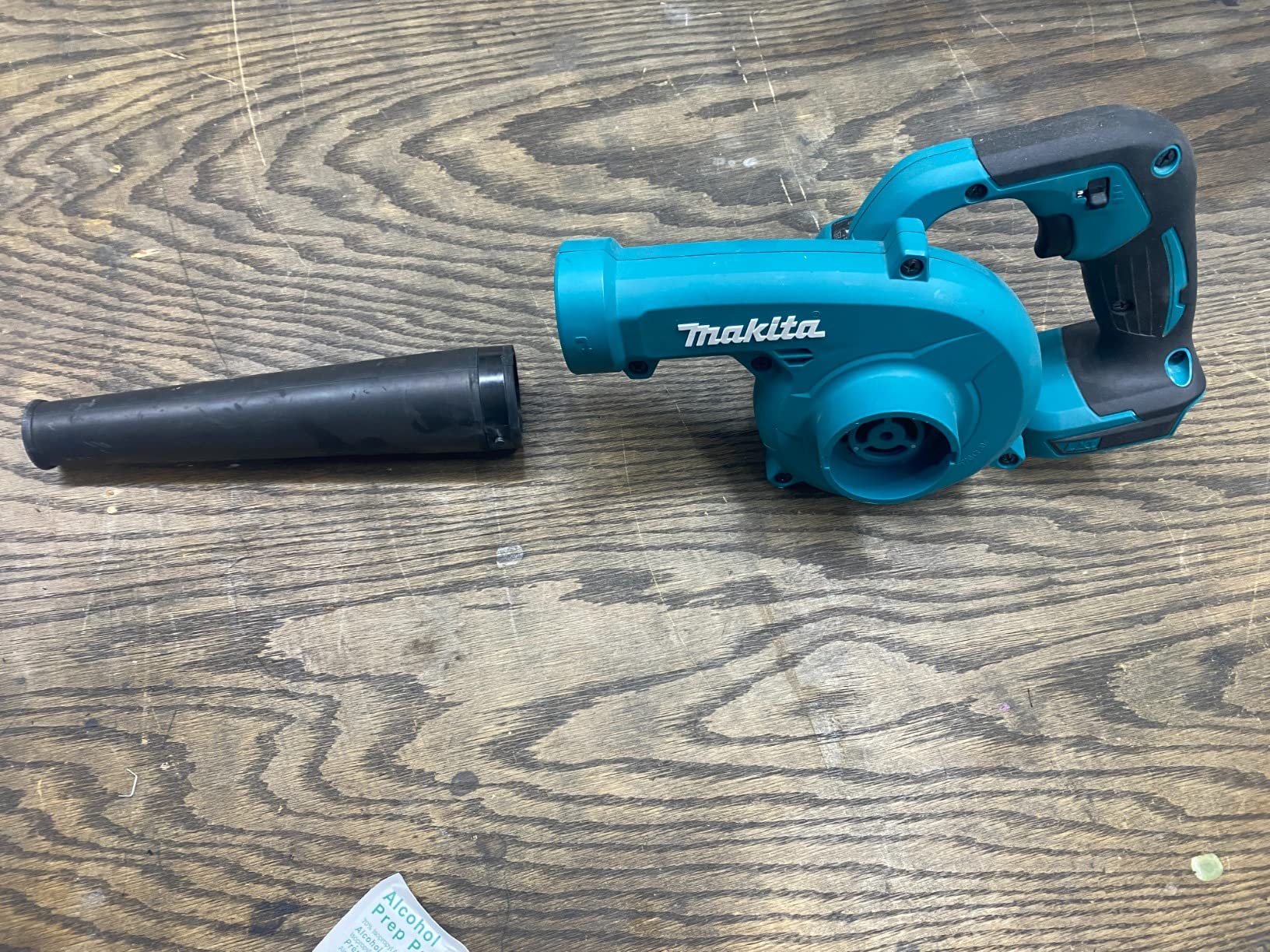 DUB185Z Cordless Handheld Leaf Blower Powered by 18V LXT Li-Ion Battery customer photo 2