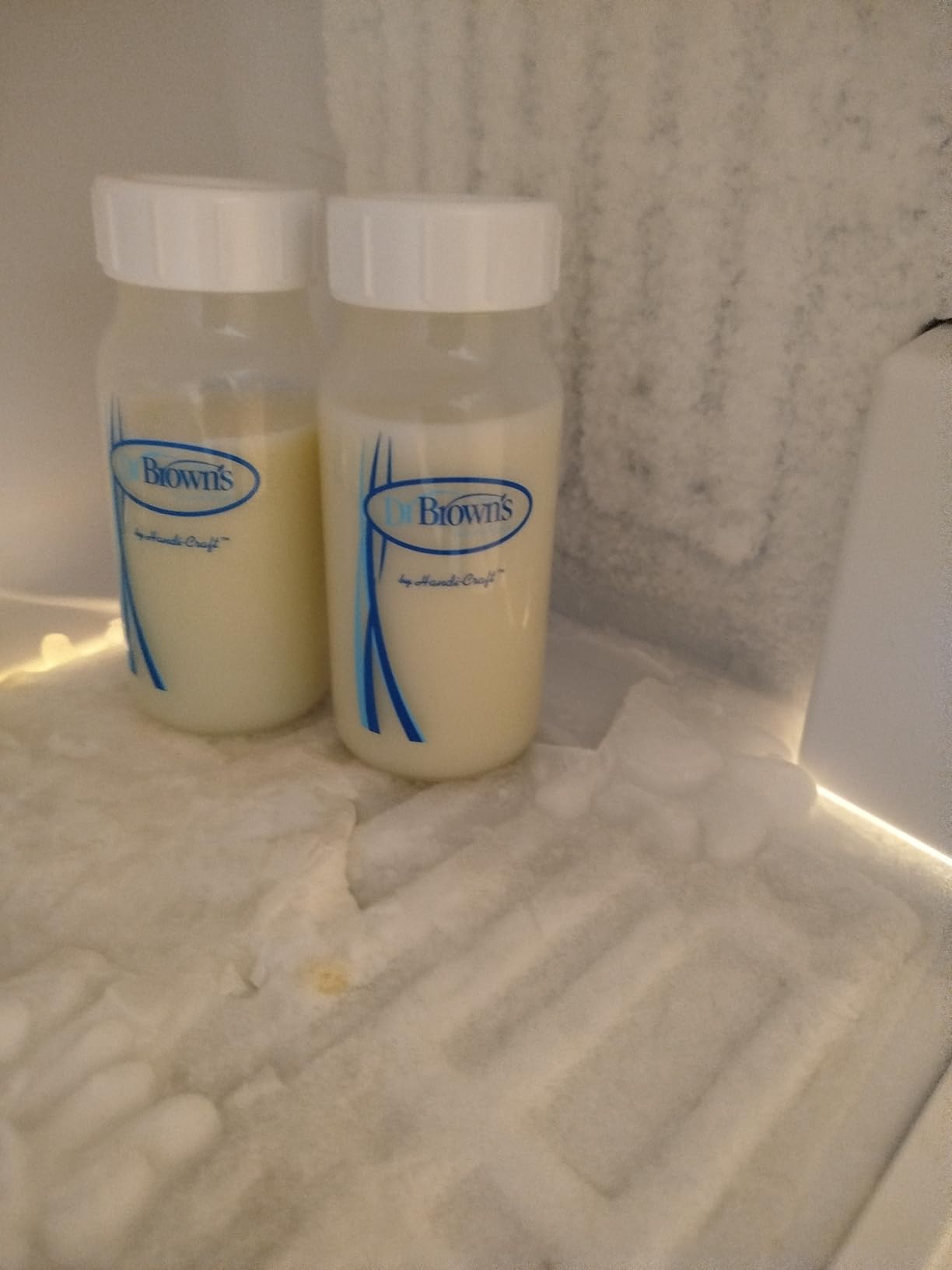 Dr. Brown's Breast Milk Collection Bottles with Storage Caps, Breast Pumps Compatible, Collect, Store, and Keep Milk Fresh, BPA Free - 4-Pack customer photo 2