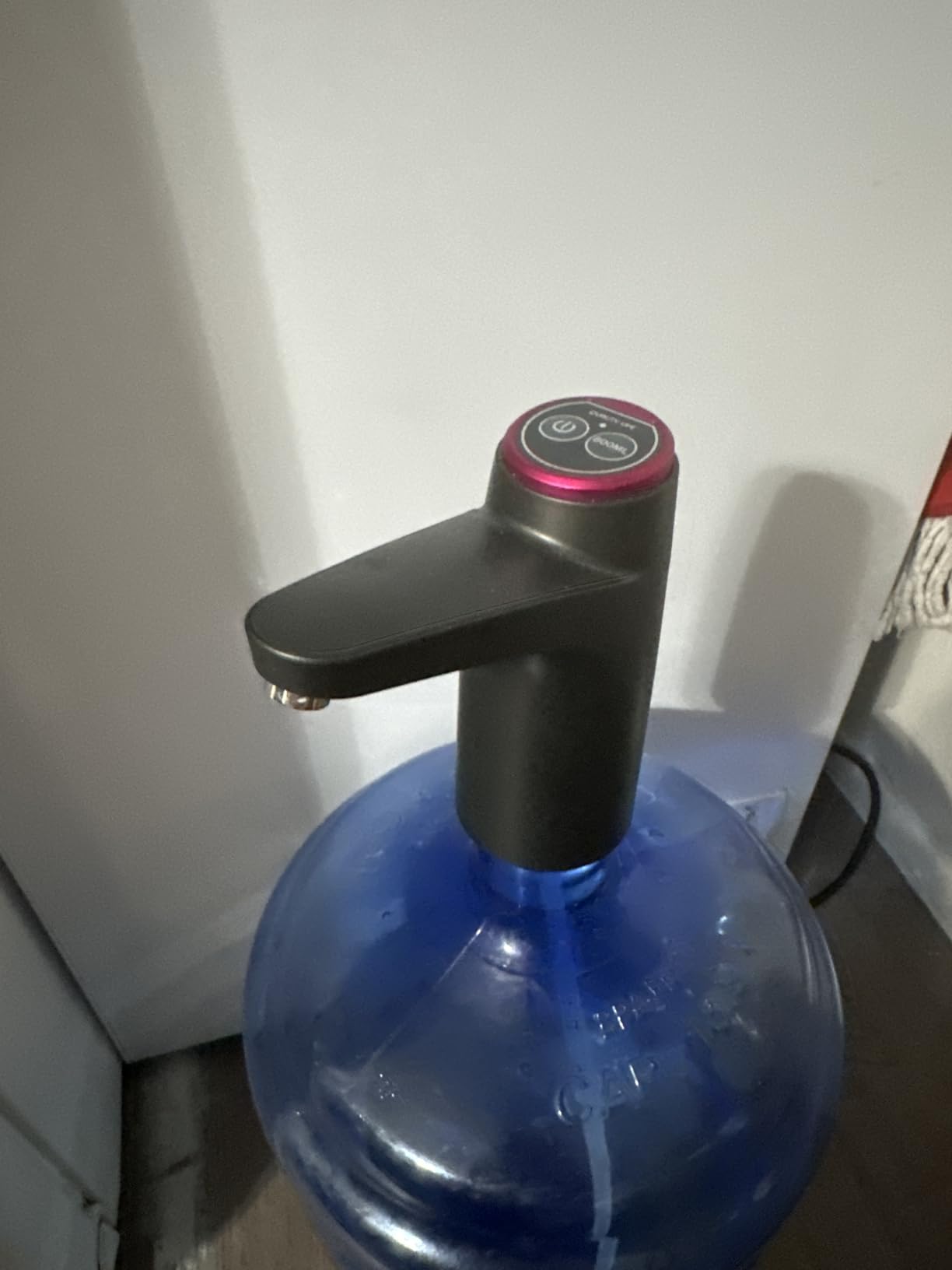 Water Dispenser 5 Gallon Water Bottle Pump customer photo 2
