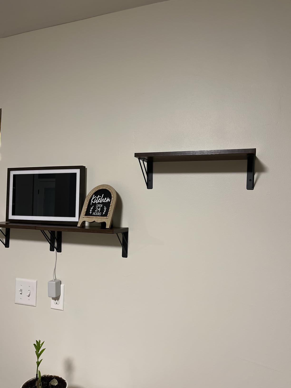 BAYKA Wall Mounted Floating Shelves, Wood Floating Wall Shelf for Books & Decor, Small Space-Saving Display & Organizer (Black, Set of 3) customer photo 2