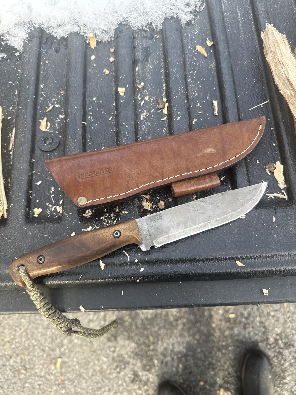 BPSKNIVES Adventurer - Bushcraft Knife - Fixed-Blade Carbon Steel Knife with Leather Sheath and Firestarter - Outdoor Full Tang Knives customer photo 1