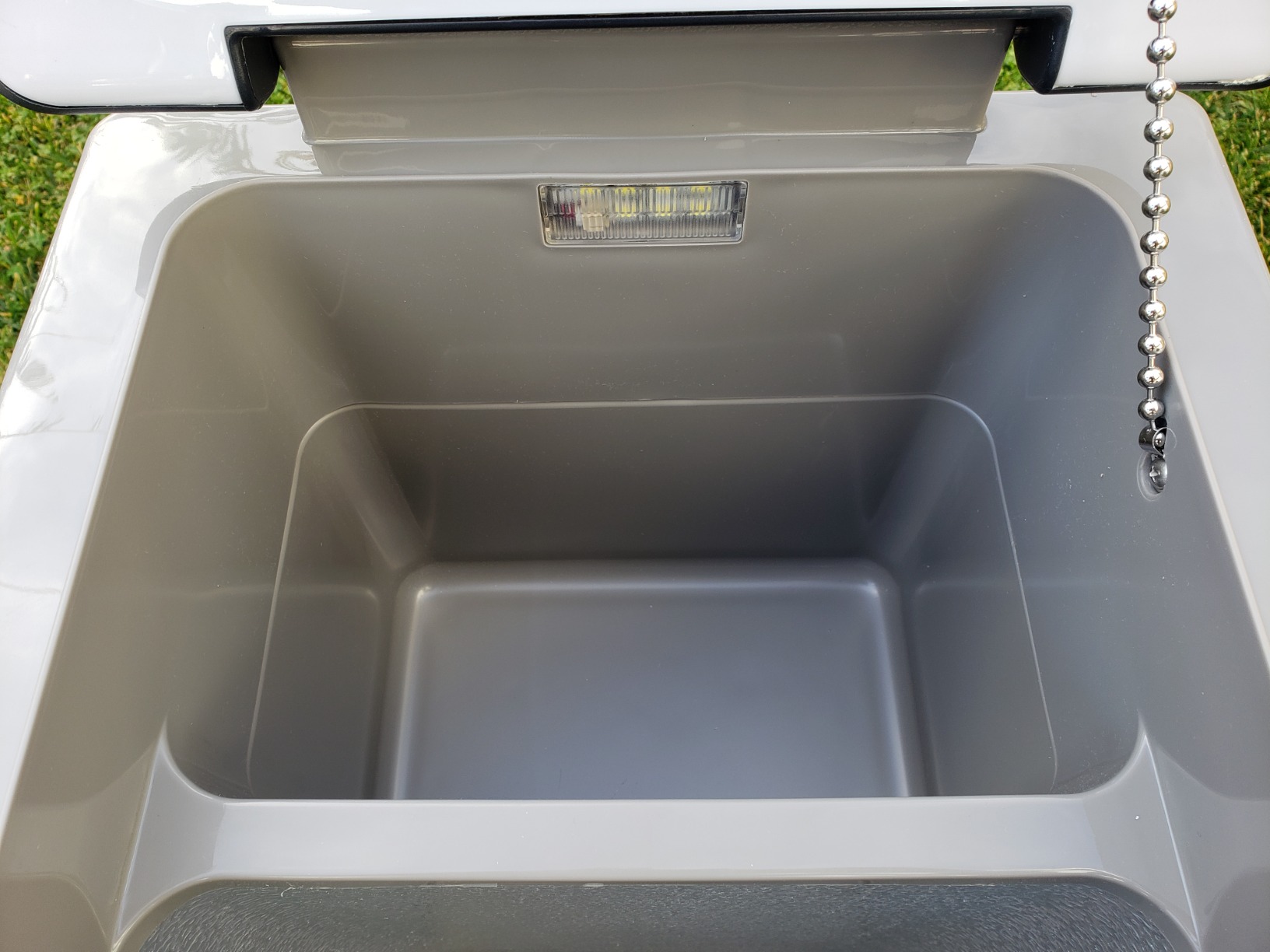 EUHOMY 12 Volt Refrigerator, 59QT(55L) Electric Cooler, 12V Fridge APP Control, 12V Cooler -4℉~68℉, Portable Freezer 12/24V DC 100-240V AC for Camping, Travel, Truck, Home customer photo 2
