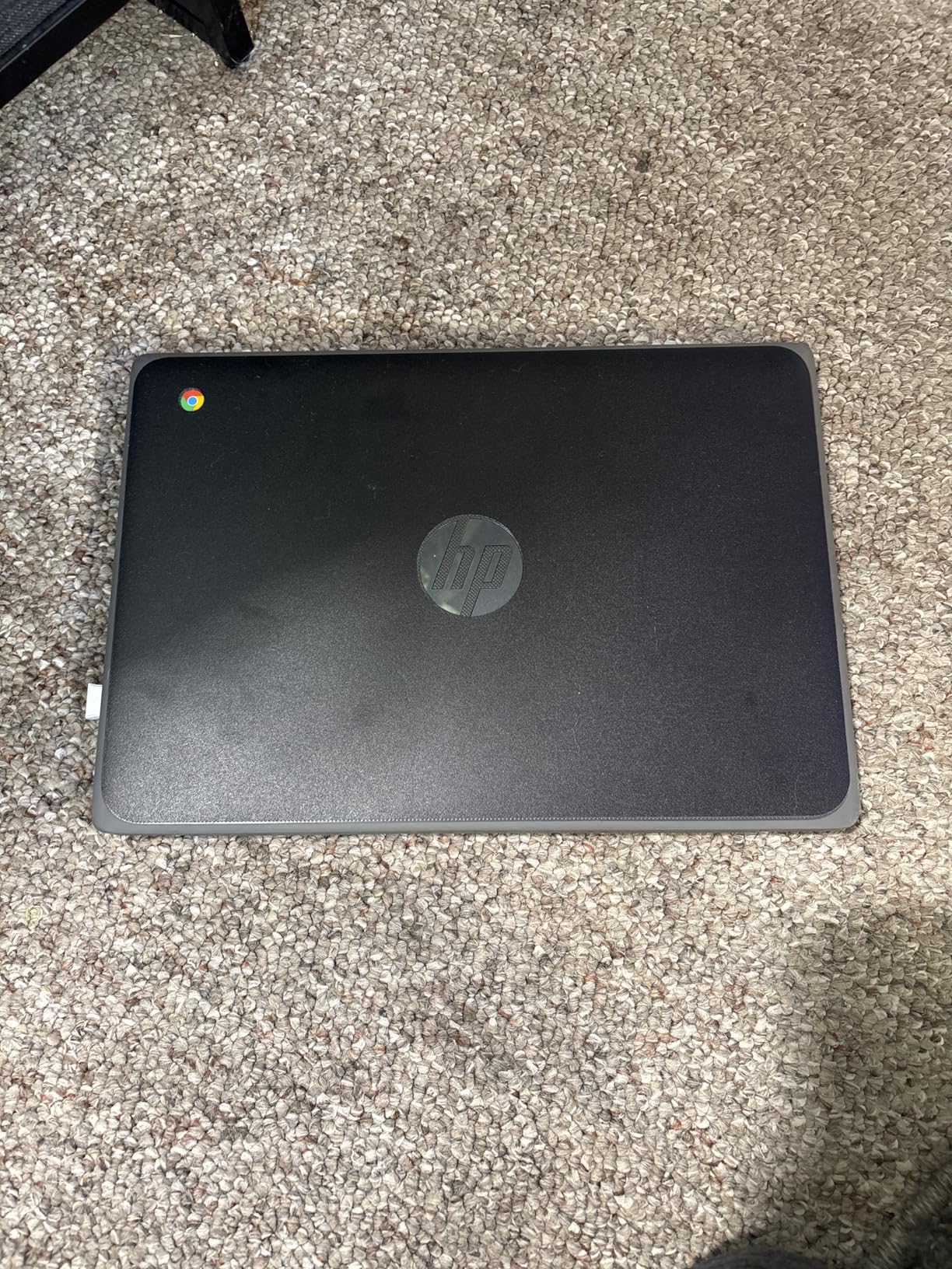 HP Chromebook 11A G8 Education Edition AMD A4-9120C 4GB DDR4-1866 SDRAM, 32GB eMMC 11.6-inch WLED HD Webcam Chrome OS (Renewed) customer photo 2