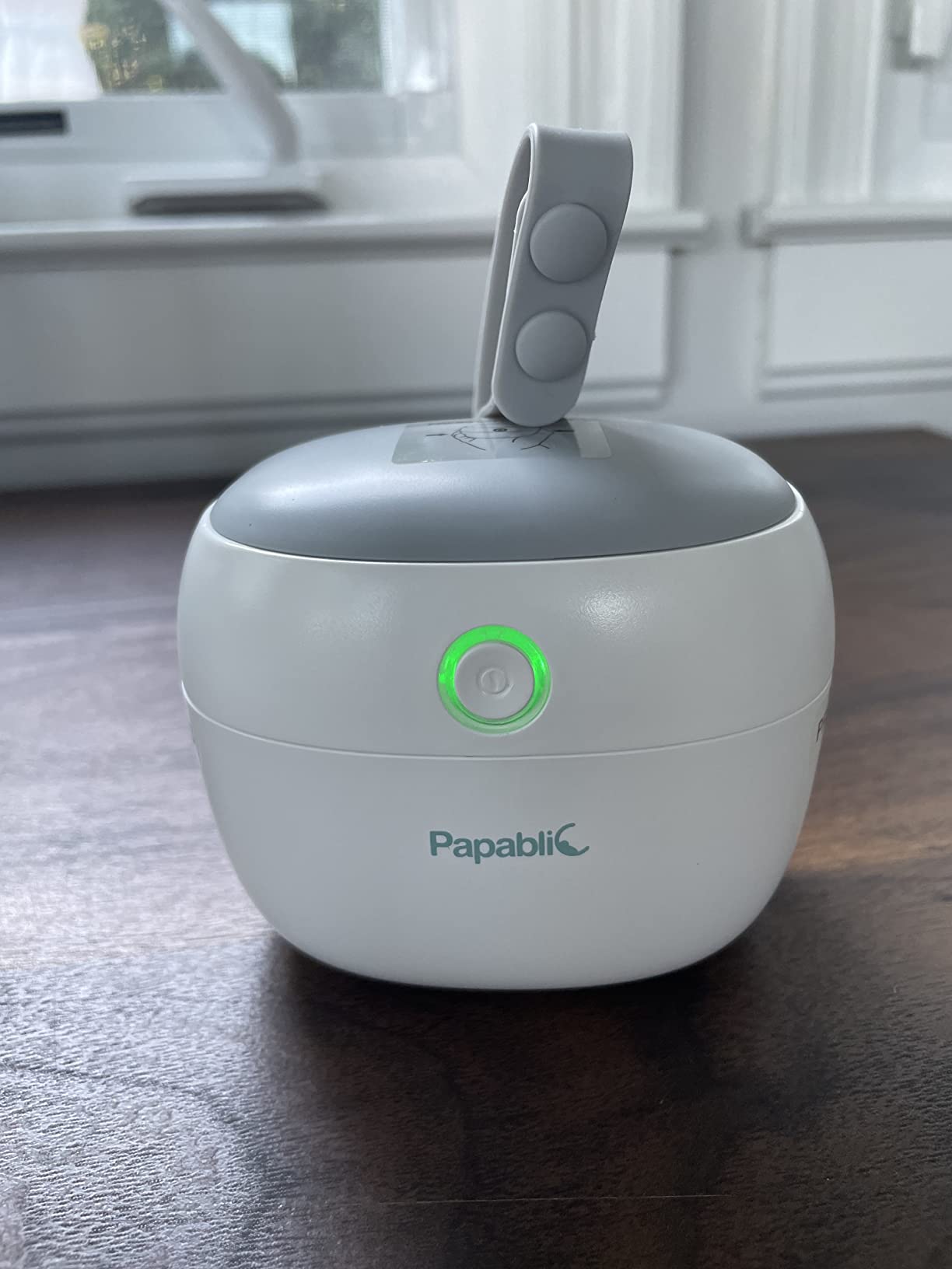 Papablic Portable Pacifier Sanitizer, UV Light Sanitizer Case On The Go for Baby Health, USB Rechargeable Mini Travel Sanitizer Box customer photo 2