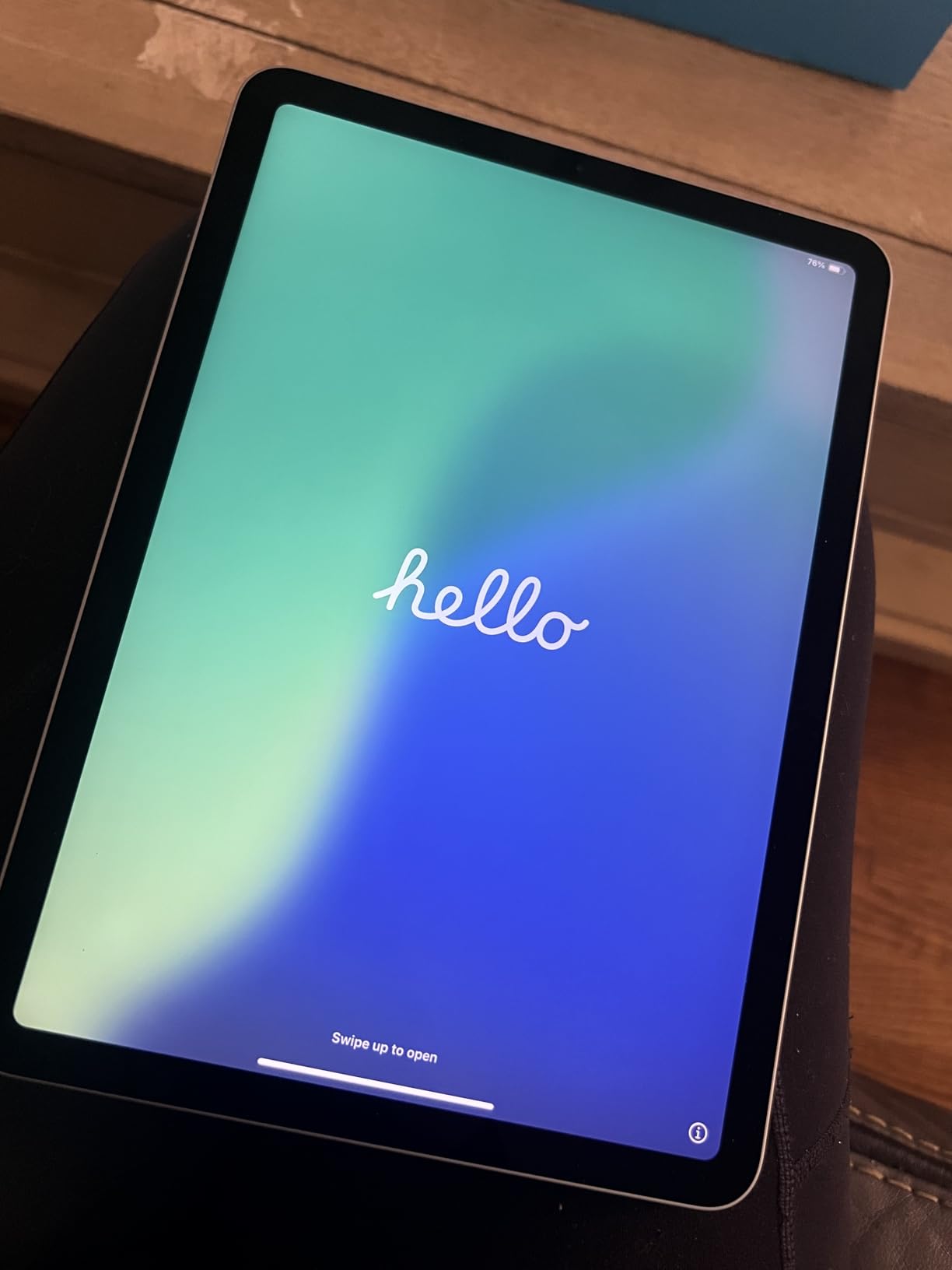 Apple 2020 iPad Air (10.9-inch, Wi-Fi, 64GB) - Sky Blue (Renewed) customer photo 2