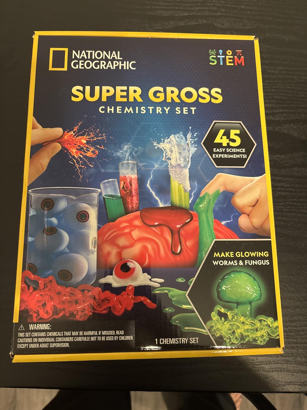 National Geographic Gross Science Kit - 45 Gross Science Experiments- Dissect a Brain, Make Slime, Creepy STEM Project for Boys and Girls, Birthday Gifts for Kids 8-12 (Amazon Exclusive) customer photo 2