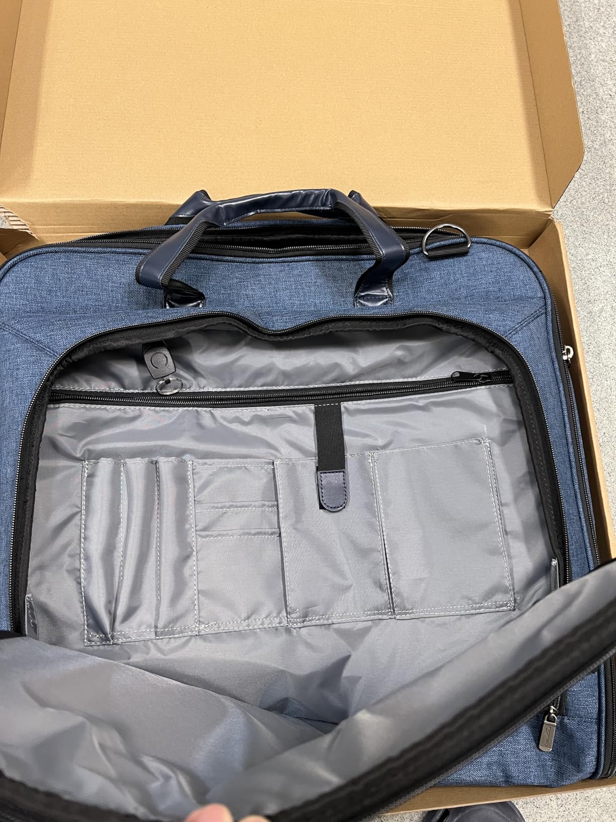 Carry-On Garment Bag for Travel and Business Trips with Detachable Shoulder Strap, Hanging Suit Luggage, Wrinkle Free Cover for Suits Dresses Coats, Foldable with Shoe Compartment, Navy customer photo 2
