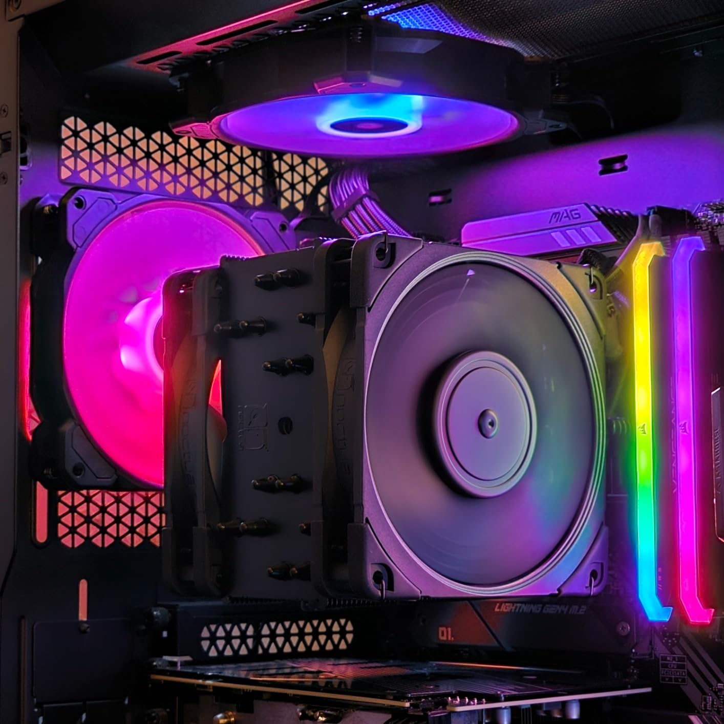 iCUE SP120 RGB Elite Performance 120mm PWM Single Fan customer photo 1
