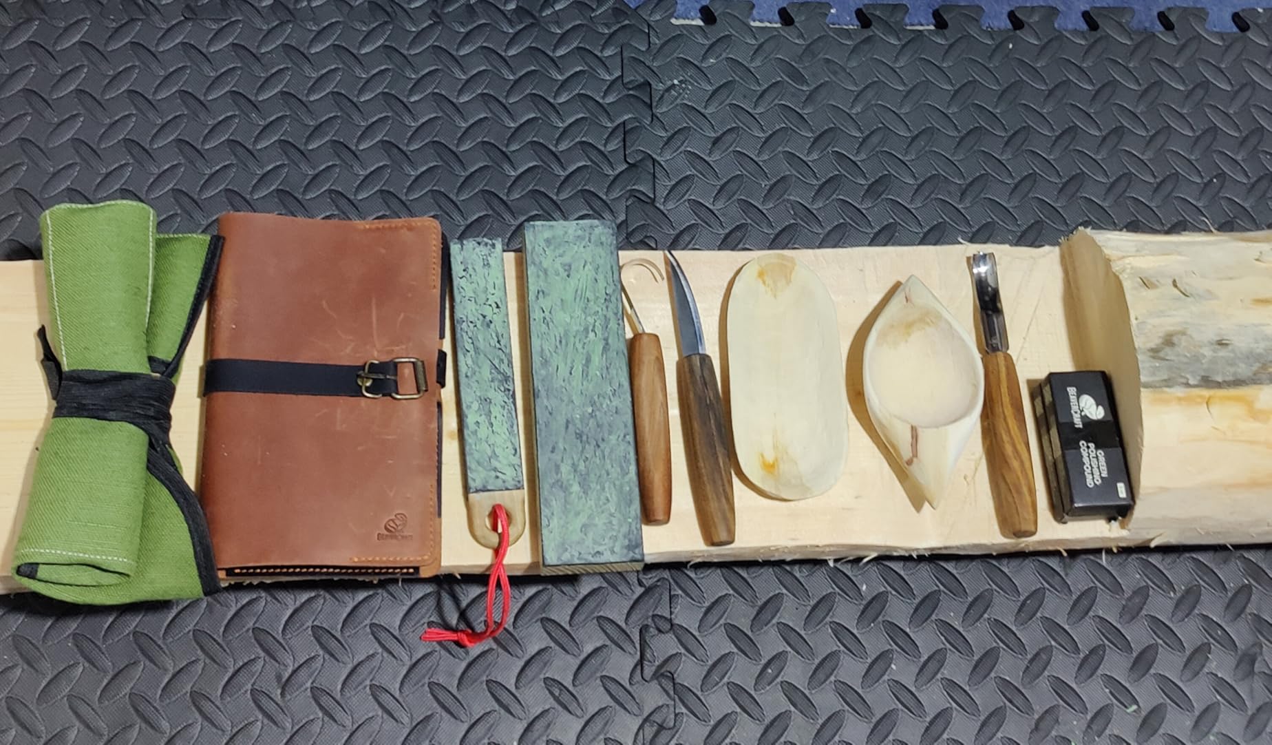 BeaverCraft Wood Spoon Carving Tools Kit S14x Deluxe with Leather Roll-Up Case customer photo 2
