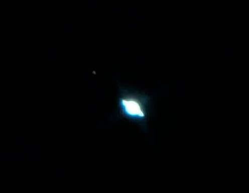Celestron StarSense Explorer DX 5-inch App-Enabled Telescope - 130mm Schmidt-Cassegrain with Smartphone Dock & StarSense App customer photo 1