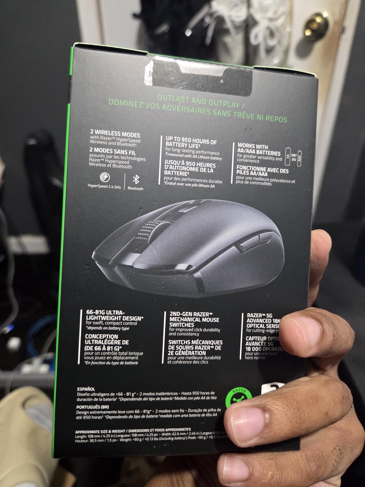 Razer Orochi V2 Mobile Wireless Gaming Mouse: Ultra Lightweight - 2 Wireless Modes - Up to 950hrs Battery Life - Mechanical Mouse Switches - 5G Advanced 18K DPI Optical Sensor - White customer photo 2