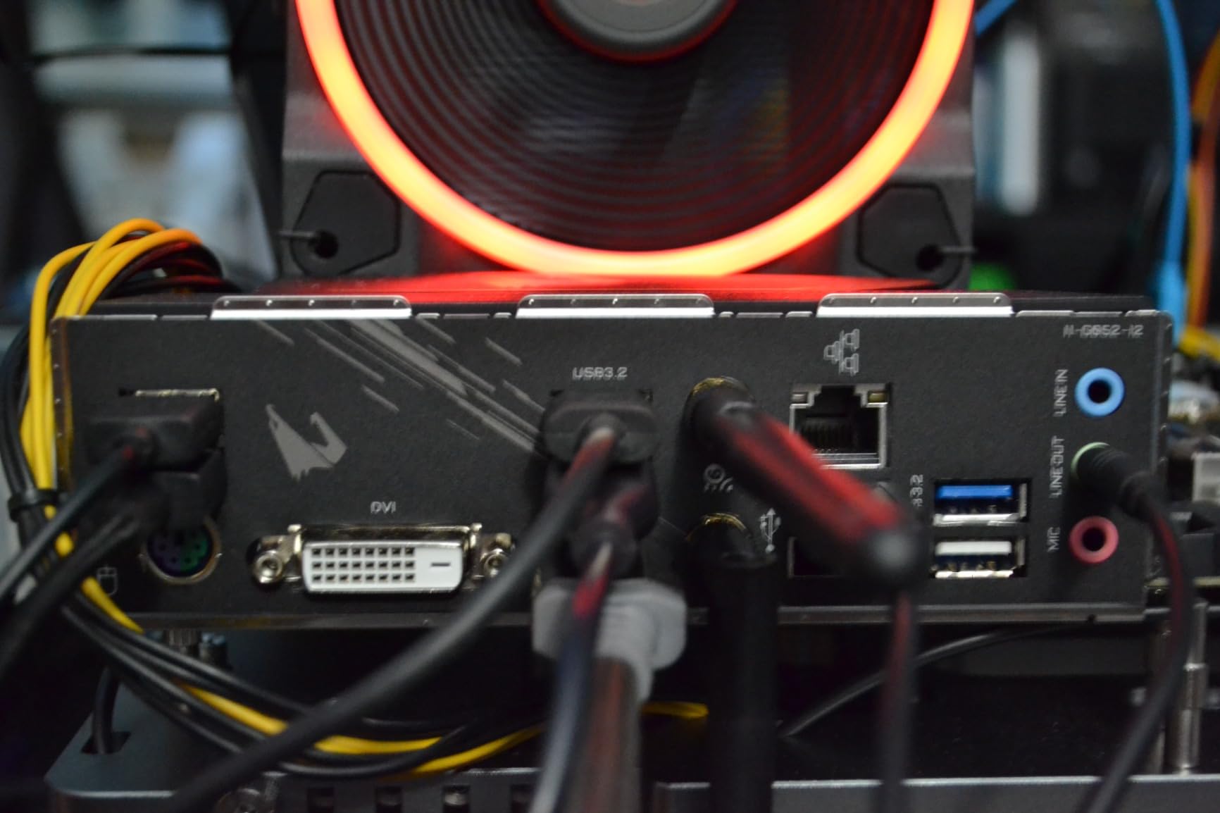 Ryzen 7 5700G 8-Core, 16-Thread Desktop Processor with Radeon Graphics customer photo 1