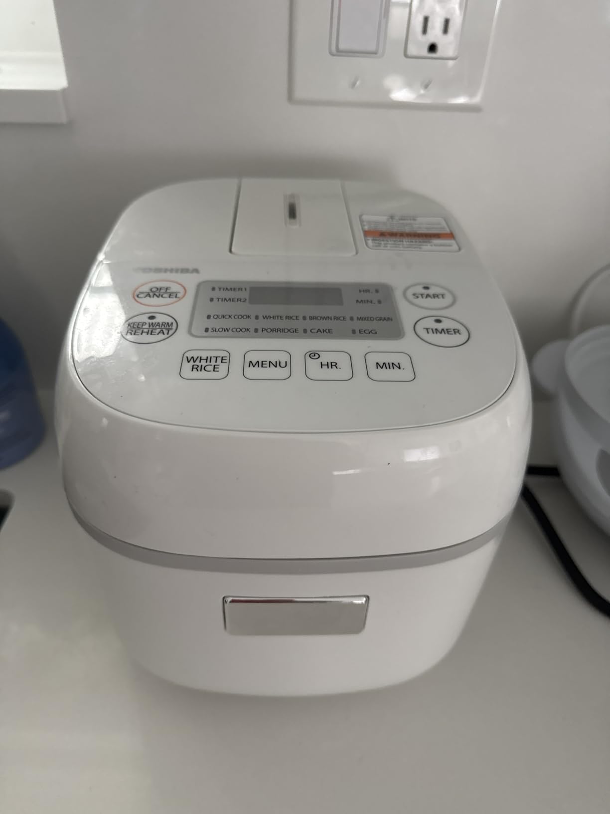 Toshiba Mini Rice Cooker, 3 Cups Uncooked Small Rice Cooker, Steamer & Warmer, With Fuzzy Logic And One-Touch Cooking, 24 Hour Delay Timer And Auto Keep Warm Feature, White customer photo 2