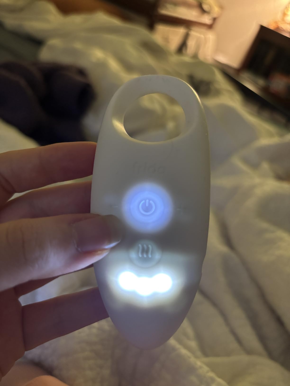 Frida Mom 2-in-1 Lactation Massager, Multiple Modes of Heat + Vibration for Clogged Milk Ducts, Increase Milk Flow, Breast Engorgement - USB Cord Included, White customer photo 1