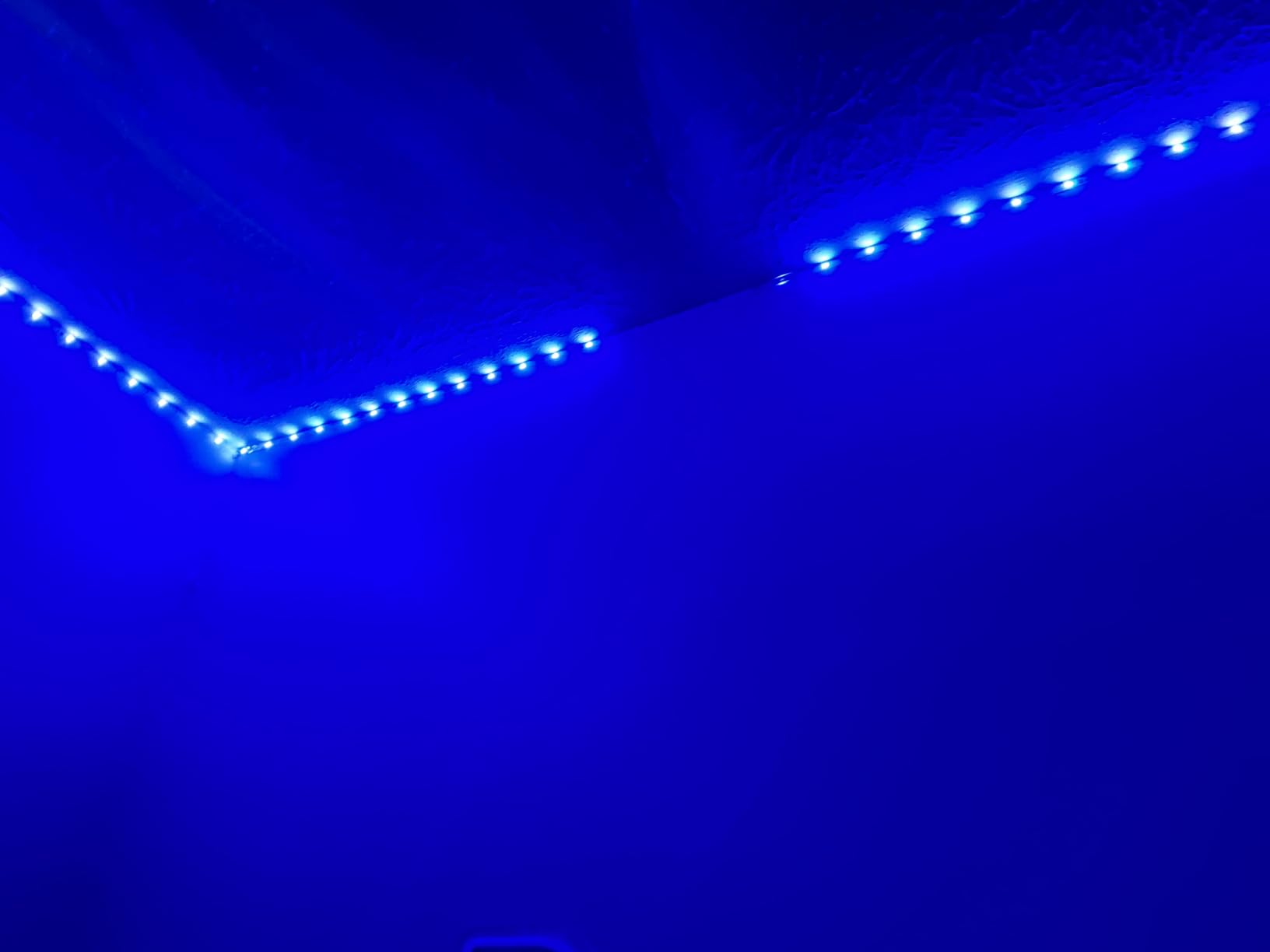 Govee RGBIC Alexa LED Strip Light 16.4ft, Smart WiFi LED Lights Work with Alexa and Google Assistant, Segmented DIY, Music Sync, Color Changing LED Strip Lights for Room, Bedroom, Holiday customer photo 2