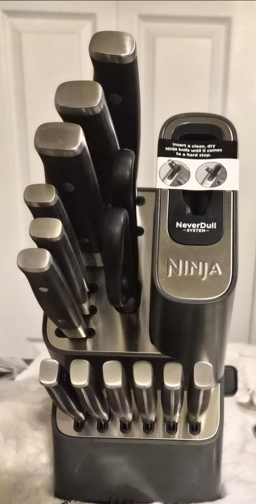 Ninja Knife Set, Knife Sharpener, Knife Block Set, Stainless Steel Knives, 14 Piece Set, Steak Knives, Chef Knives and More, Foodi NeverDull, Black, K32014 customer photo 1