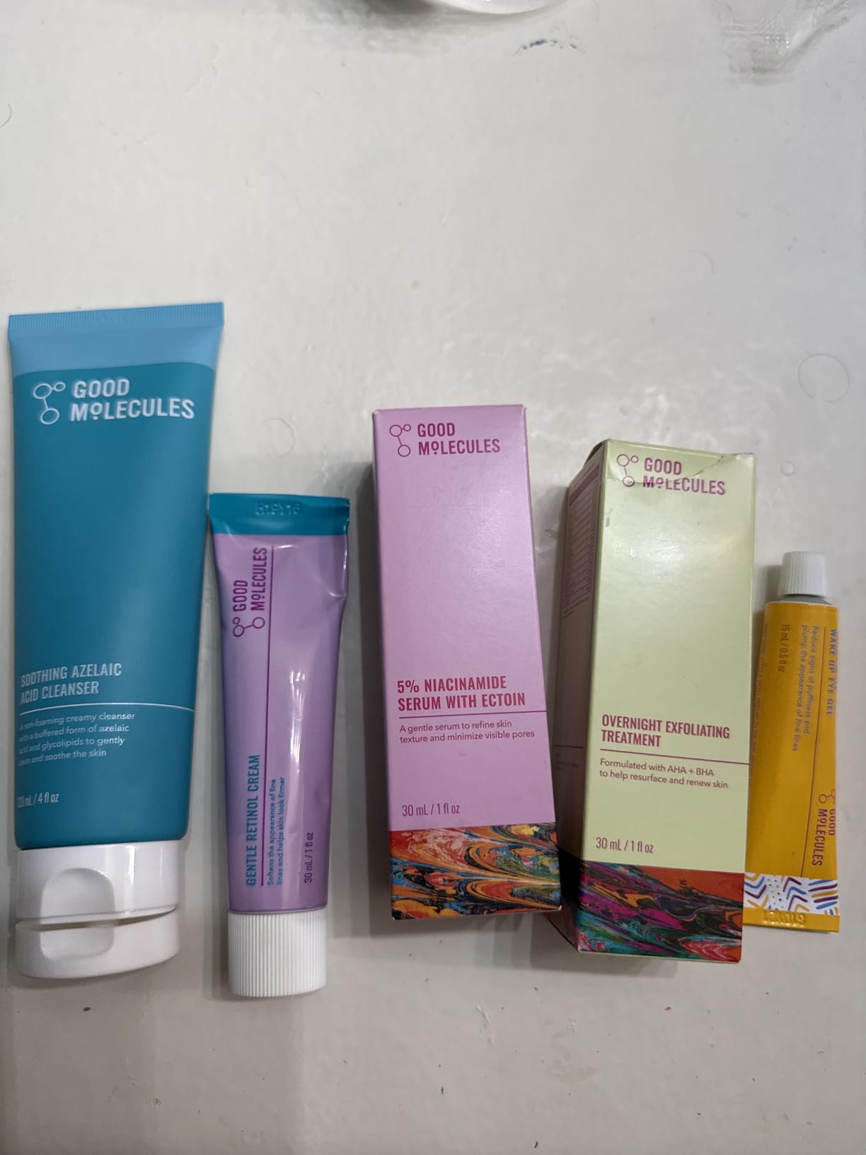 Good Molecules Gentle Retinol Cream - Retinol Night Cream to Minimize Appearance of Fine Lines & Wrinkles, Skin Tightening Recipe with Bakuchiol, Anti-Aging Skin Care For Face customer photo 2