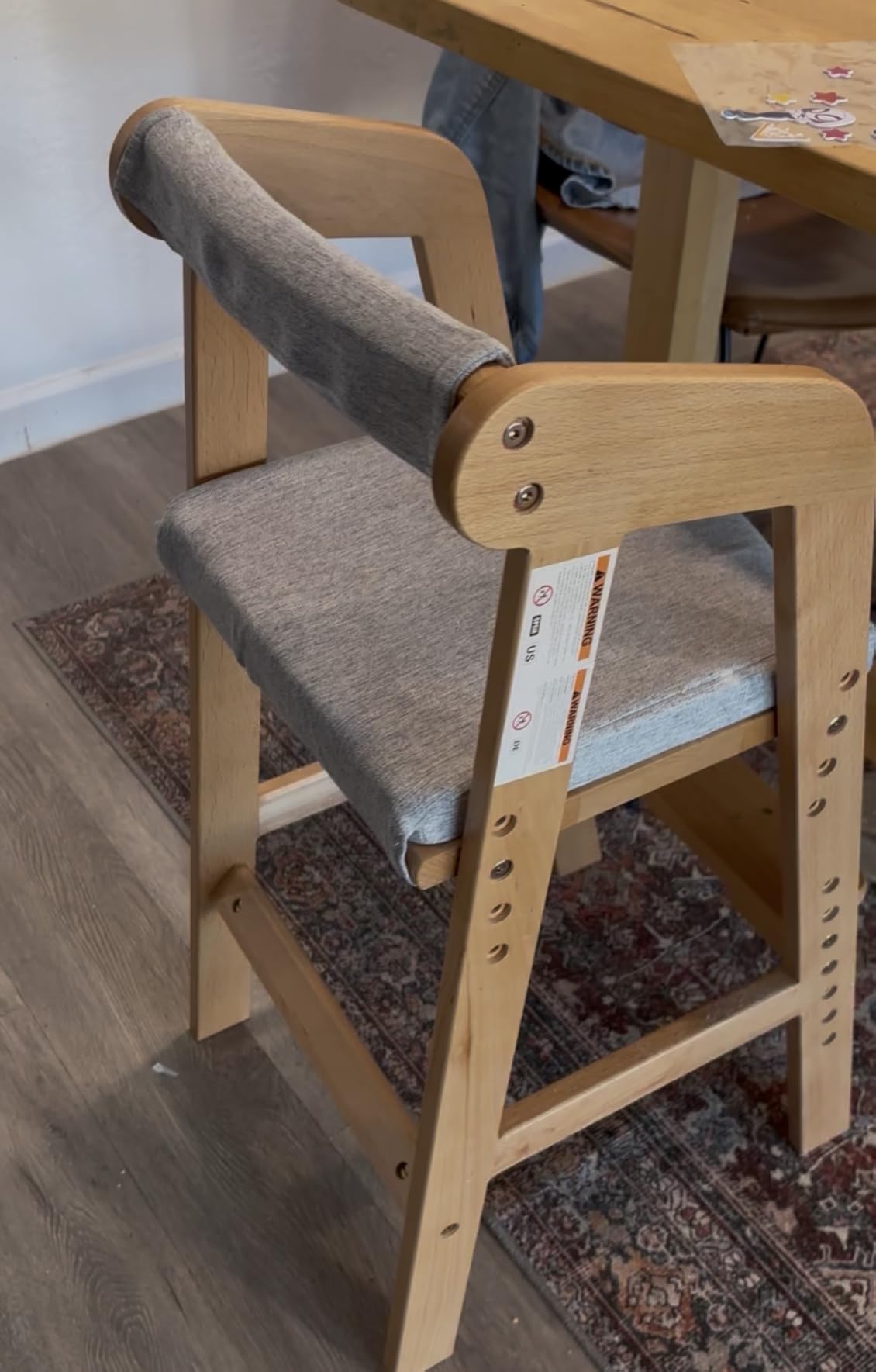 YOLEO High Chair Wooden for Toddlers Junior Childs, Sturdy Durable Dining Feeding Chair with Steps Grows with Child, Max 60kg (Natural Color) customer photo 1