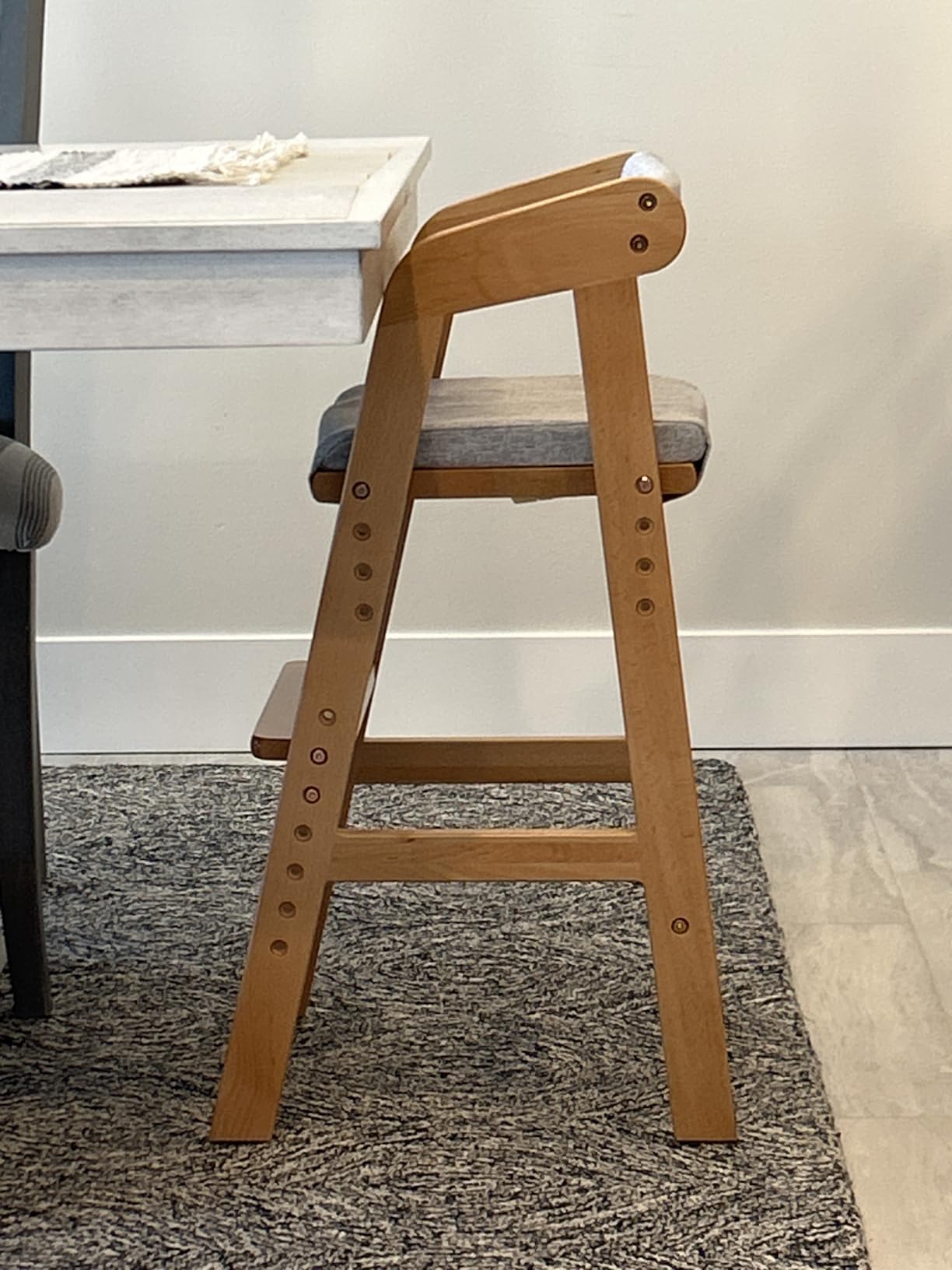 YOLEO High Chair Wooden for Toddlers Junior Childs, Sturdy Durable Dining Feeding Chair with Steps Grows with Child, Max 60kg (Natural Color) customer photo 2