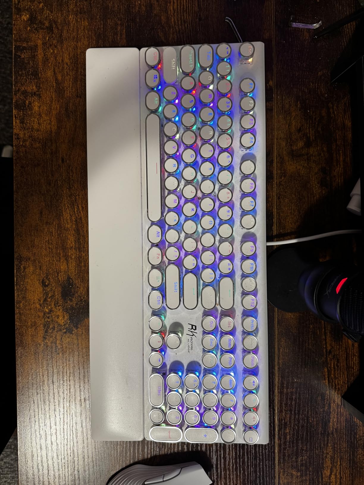 Womier Pudding Keycaps, PBT Shine Through Keycaps 165 Keys Set Custom Key caps Set OEM Profile, Universal Compatiability for 100%, 75%, 65%, 60% Keyboard-White customer photo 2