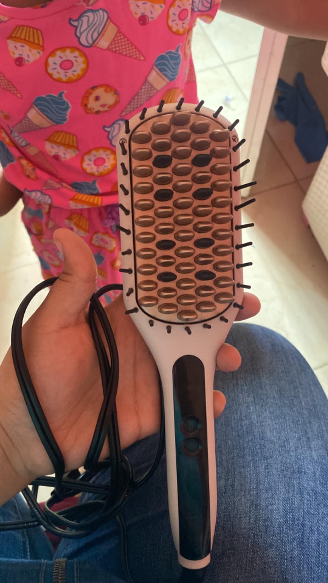 Remington Shine Therapy Hair Straightener Thermal Brush - Ceramic Infusion Technology, Argan Oil & Keratin Infused, One Pass Hair Straightener Brush with 7 Precision Heat Settings, Cool Tip Bristles customer photo 1