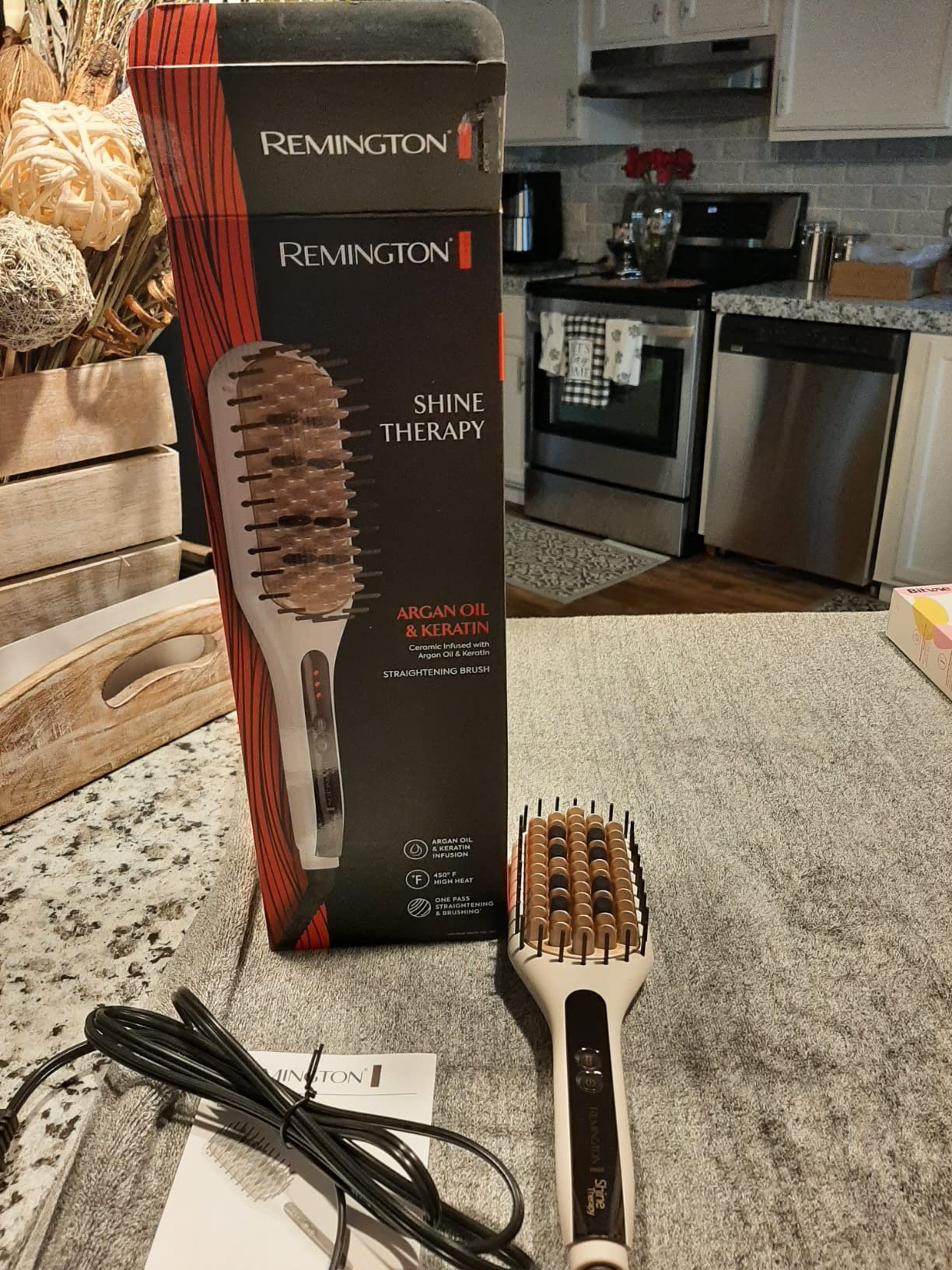 Remington Shine Therapy Hair Straightener Thermal Brush - Ceramic Infusion Technology, Argan Oil & Keratin Infused, One Pass Hair Straightener Brush with 7 Precision Heat Settings, Cool Tip Bristles customer photo 2