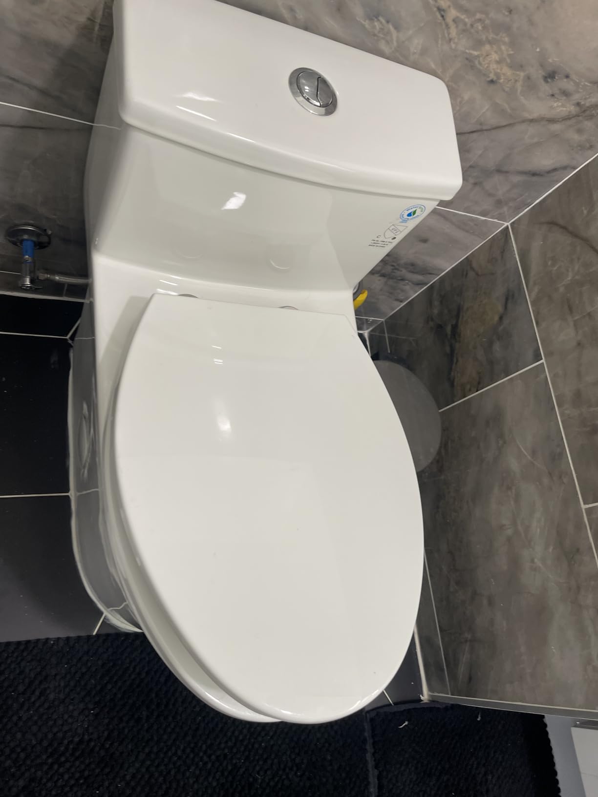 HOROW T0338W Compact One Piece Toilet, ADA Chair Height 17.3
