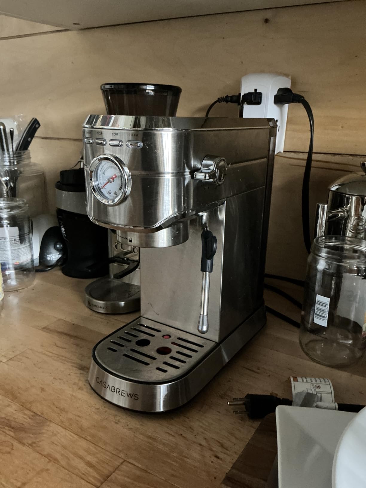 CASABREWS CM5418 Espresso Machine 20 Bar, Compact Espresso Maker with Steam Milk Frother, Stainless Steel Coffee Machine with 34oz Removable Water Tank for Cappuccino, Small Latte Machine, Silver customer photo 2