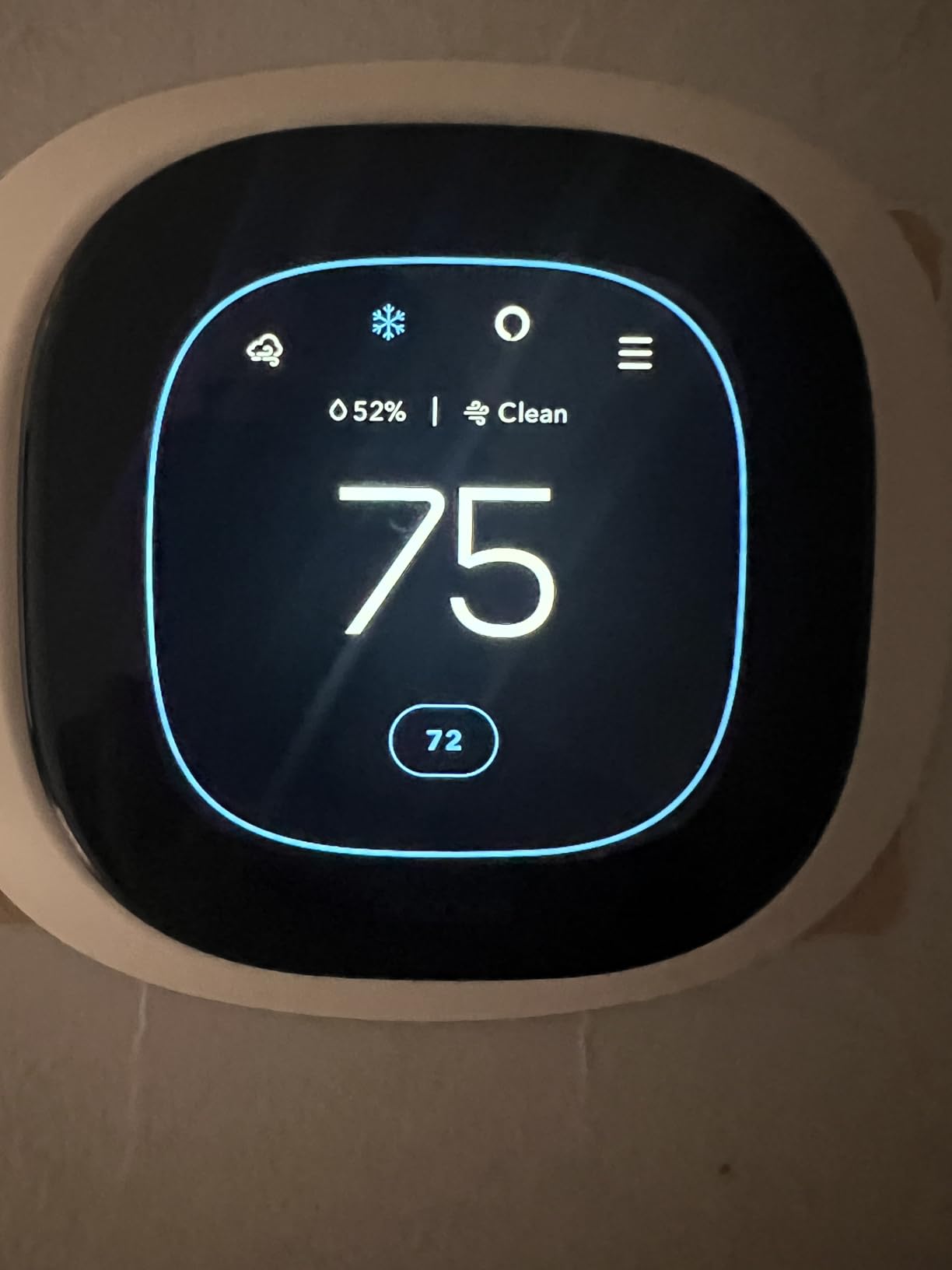 ecobee Smart Thermostat Premium with Smart Sensor and Air Quality Monitor - Programmable Wifi Thermostat - Works with Siri, Alexa, Google Assistant, Black customer photo 1