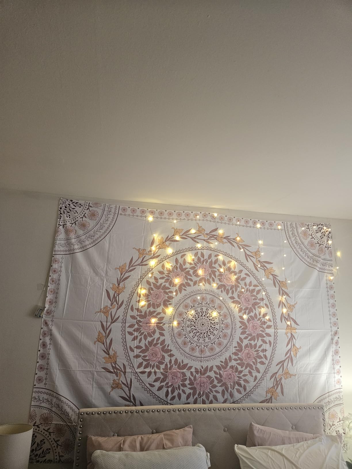 FLY SPRAY Mandala Tapestry Aesthetic, Boho Tapestry Wall Hanging, Pink Floral Medallion Tapestries, Bohemian Wall Art Hippie Decor for Bedroom Living Room Dorm customer photo 2