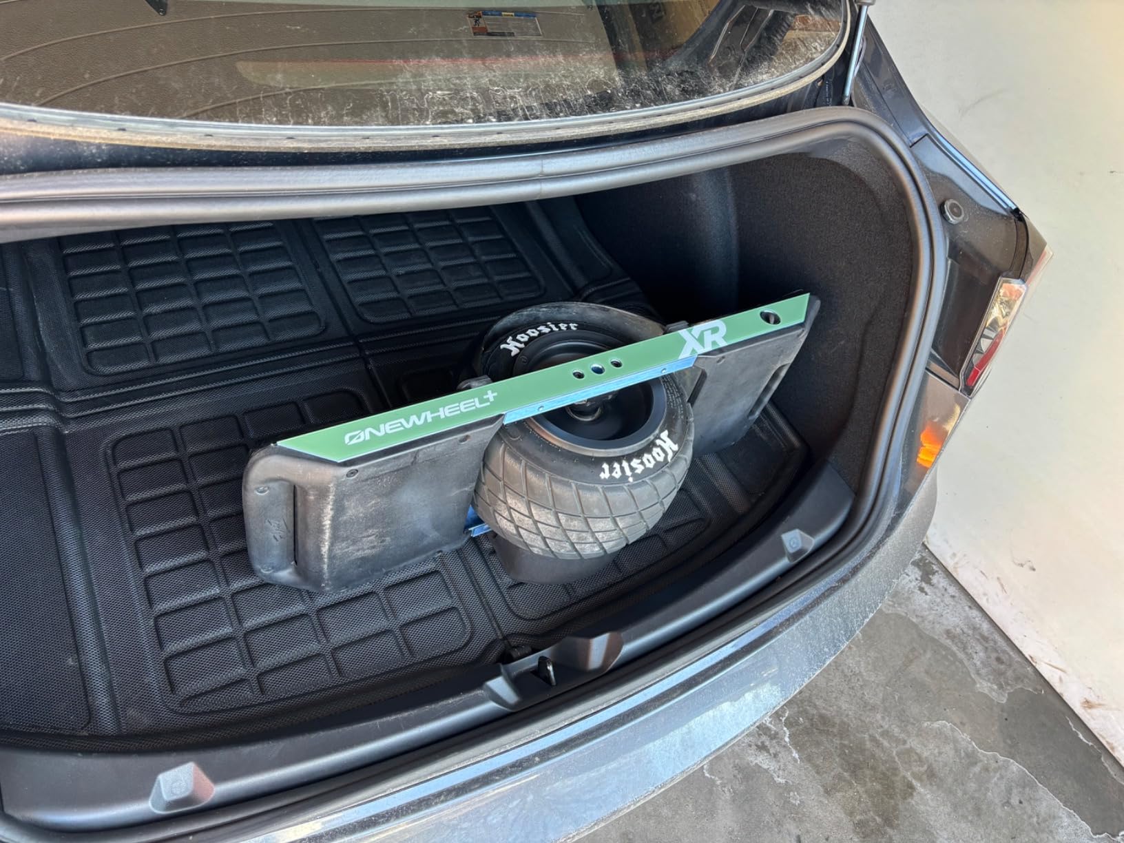 Landslide Trunksaver Onewheel Stand for Car Trunk | Tumble-Proof Non-Slip Holder for One Wheel GT/S-Series, XR Classic, Pint/Pint X and XR | Made of Soft and Protective EVA Foam customer photo 2