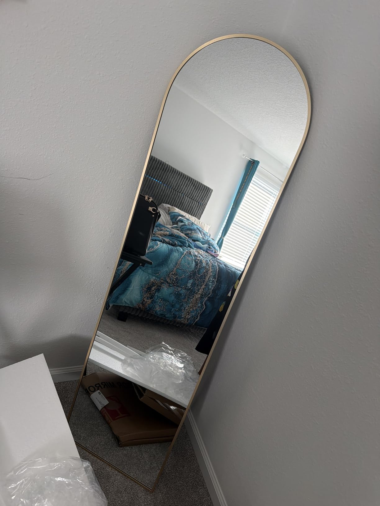 Arched Wall Mirror for Bathroom,Mirrors for Wall,24''x36'',Vanity Mirror for Bedroom Dresser, Entryway, Living Room, Metal Frame (36''x24'',Gold) customer photo 1