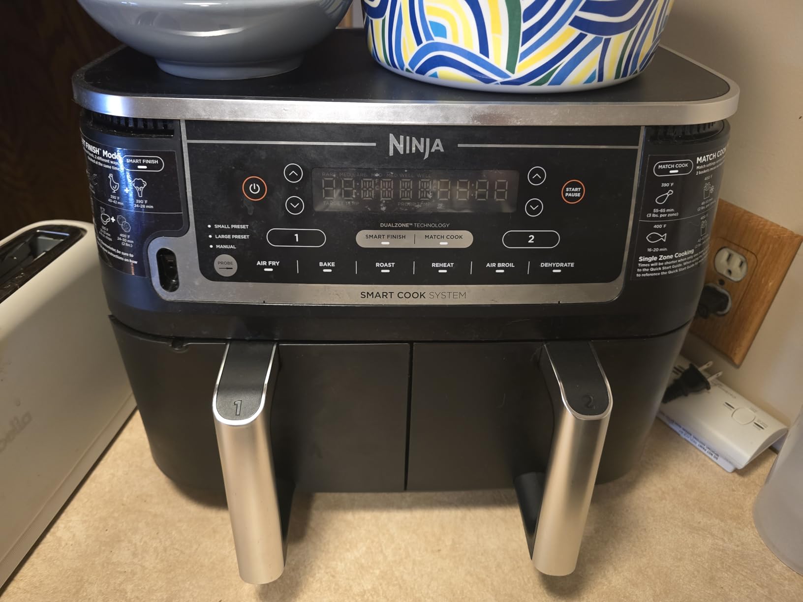 Ninja Foodi DZ550 Air Fryer w/ Smart Cook Thermometer, 6-in-1, DualZone Match Cook & Smart Finish, 2 Independent Baskets, XL 10 Qt, Stainless Steel, Black customer photo 1