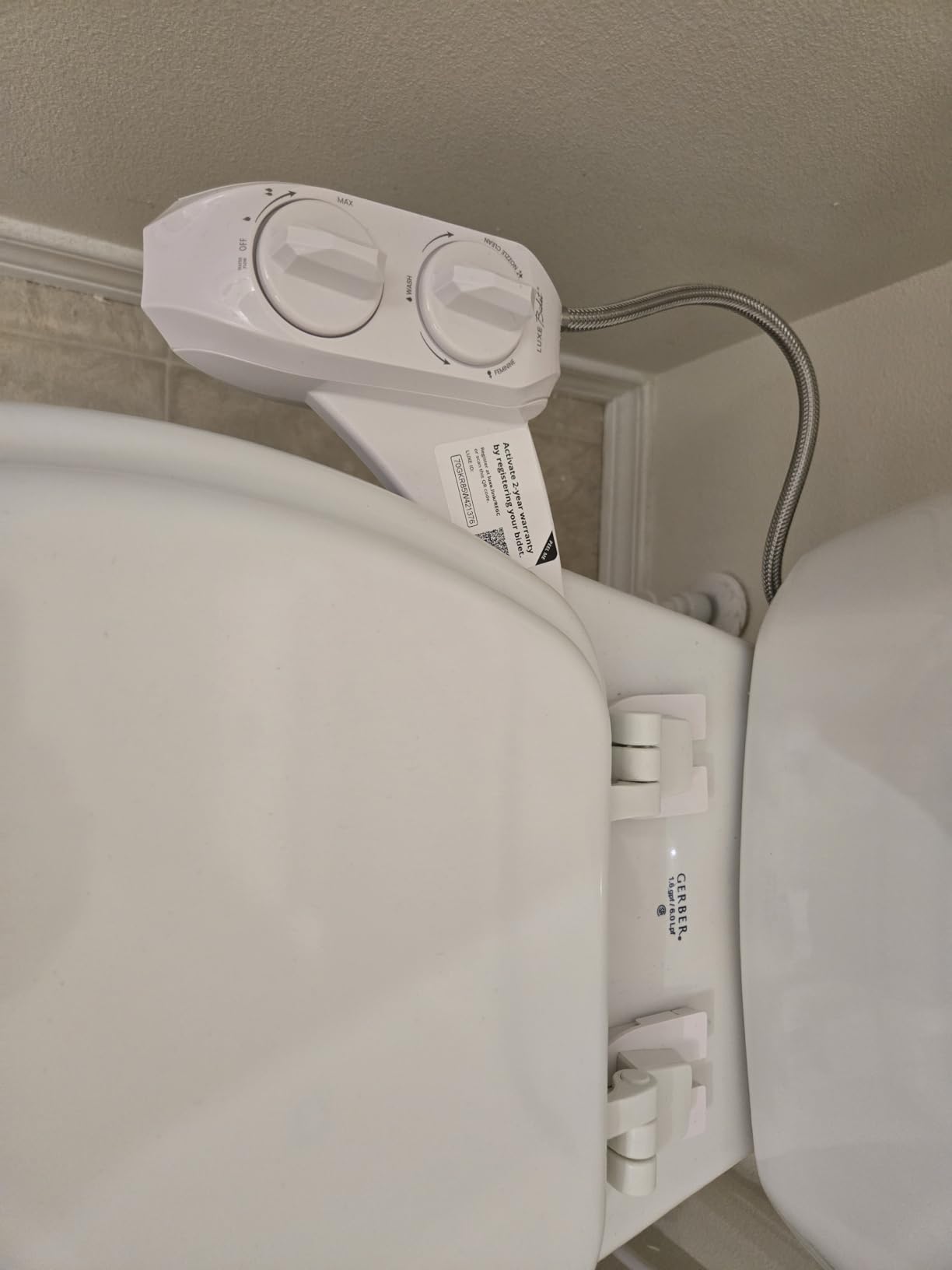 LUXE Bidet NEO 185 Plus - Dual Nozzle, Non-Electric Bidet Attachment for Toilet Seat, Patented Slide-In Install, 360 Degree Self-Clean, EZ-Lift to Clean, Feminine & Rear Wash (Chrome) customer photo 2