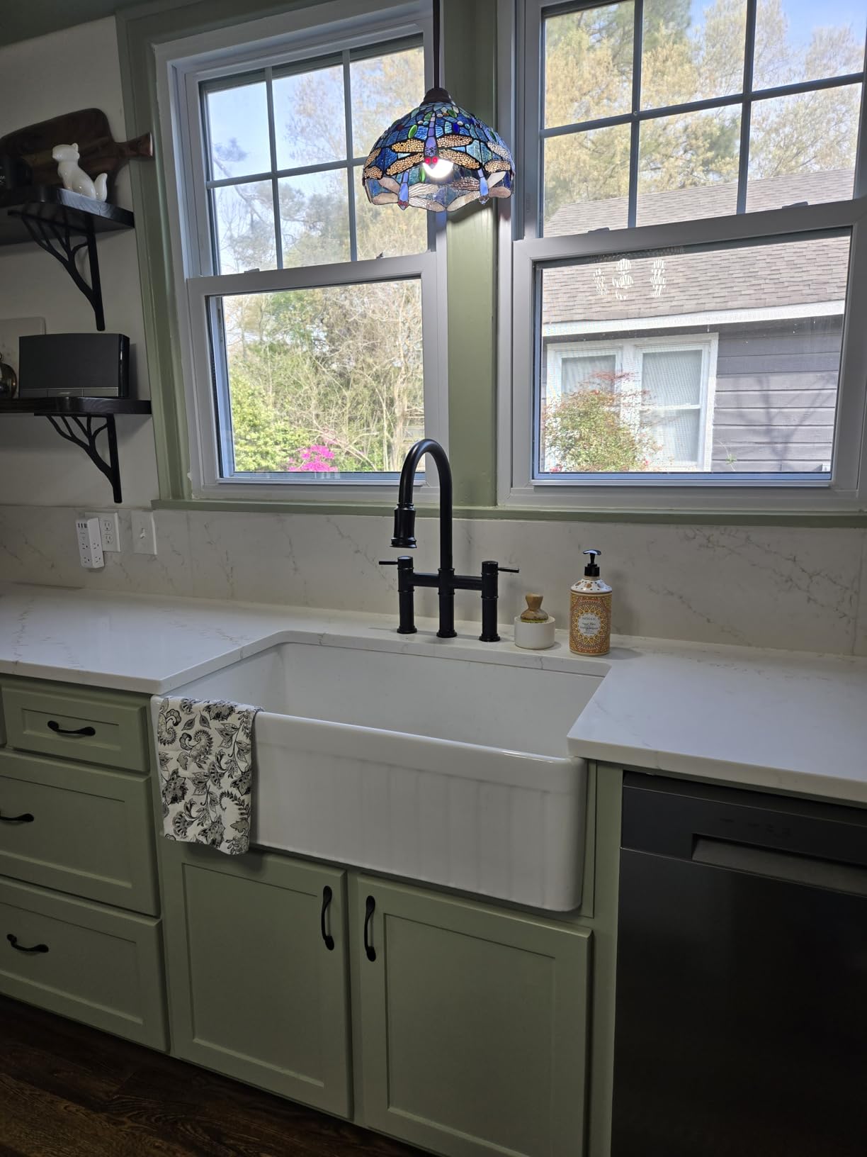 DeerValley White Farmhouse Sink 33 inch, Fireclay Apron Front Farm Kitchen Sink, Single Bowl Deep Drop-in Undermount Reversible Sinks with Grid & Strainer customer photo 2