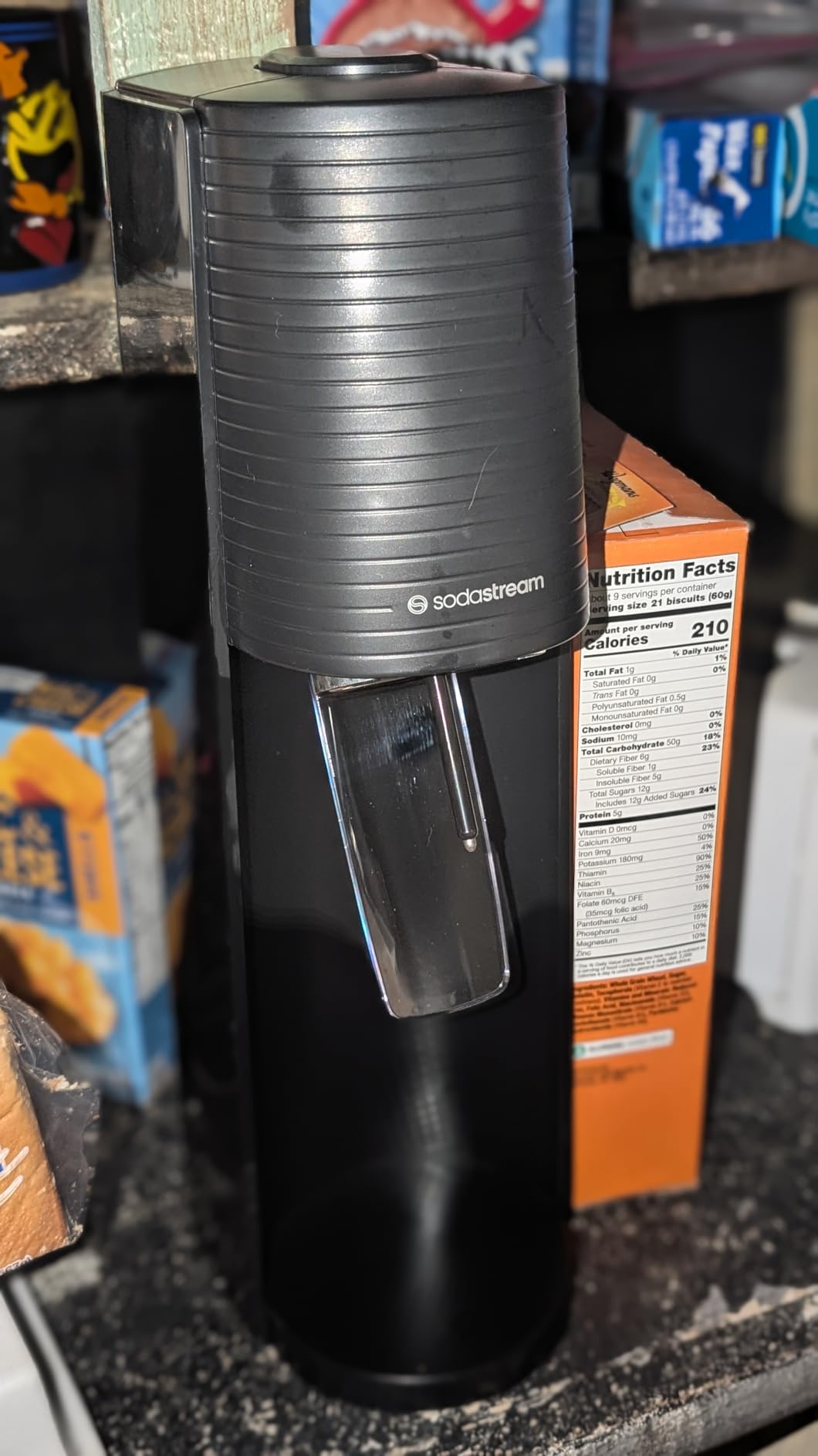 SodaStream - Terra Soda Streaming Machine - STARTER KIT - Sparkling Water Maker with CO2 & Bubly Drop - Eco-Friendly, No Batteries Needed - Black customer photo 2