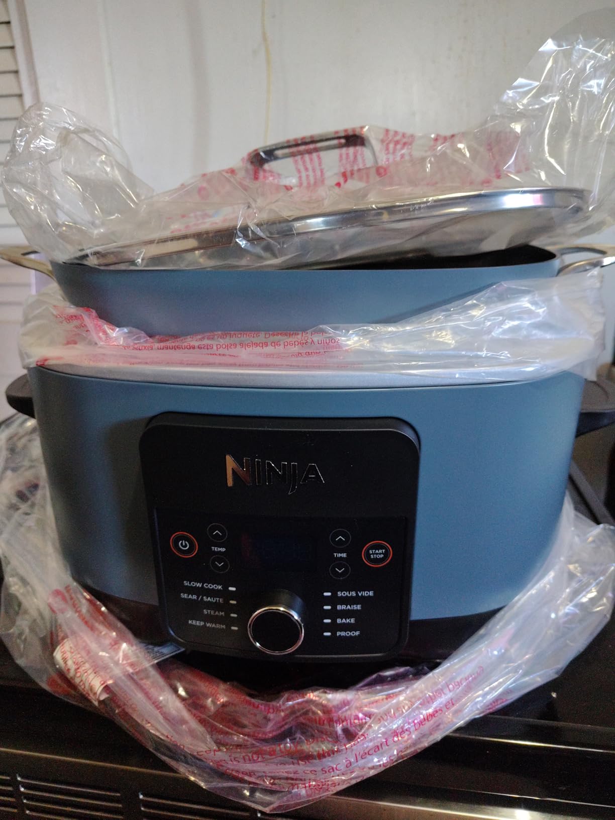 Ninja MC1001 Foodi PossibleCooker PRO 8.5 Quart Multi-Cooker, with 8-in-1 Slow Cooker, Dutch Oven, Steamer customer photo 2