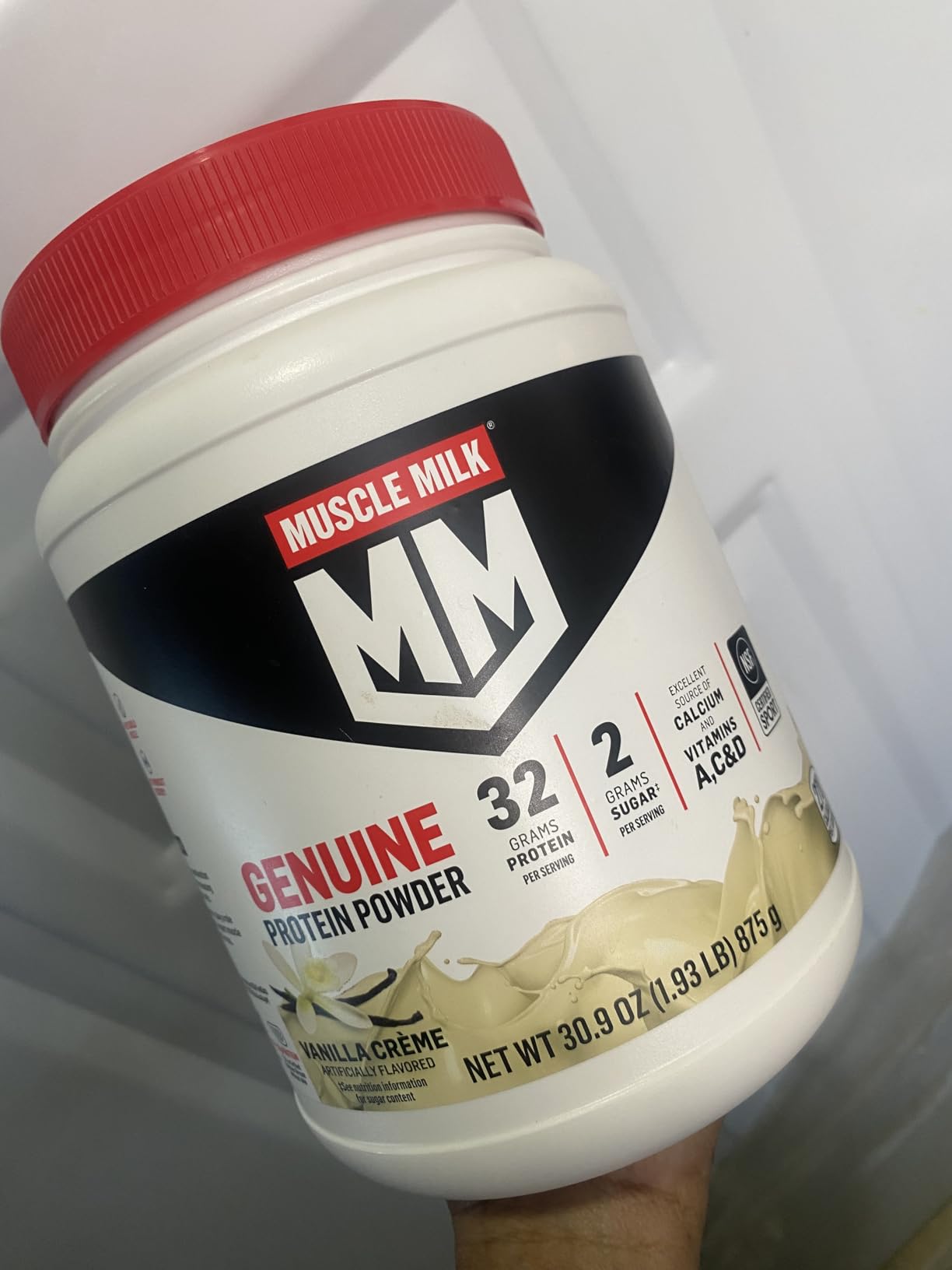 Muscle Milk Genuine Protein Powder, Vanilla Creme, 1.93 Pounds, 12 Servings, 32g Protein, 2g Sugar, Calcium, Vitamins A, C & D, NSF Certified for Sport, Energizing Snack, Packaging May Vary customer photo 2