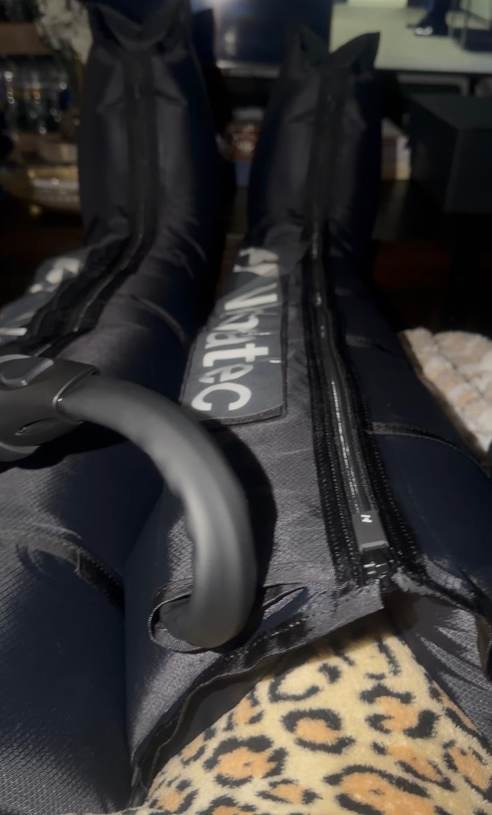 Hyperice Normatec 3 - Recovery System with Patented Dynamic Compression Massage Technology customer photo 1