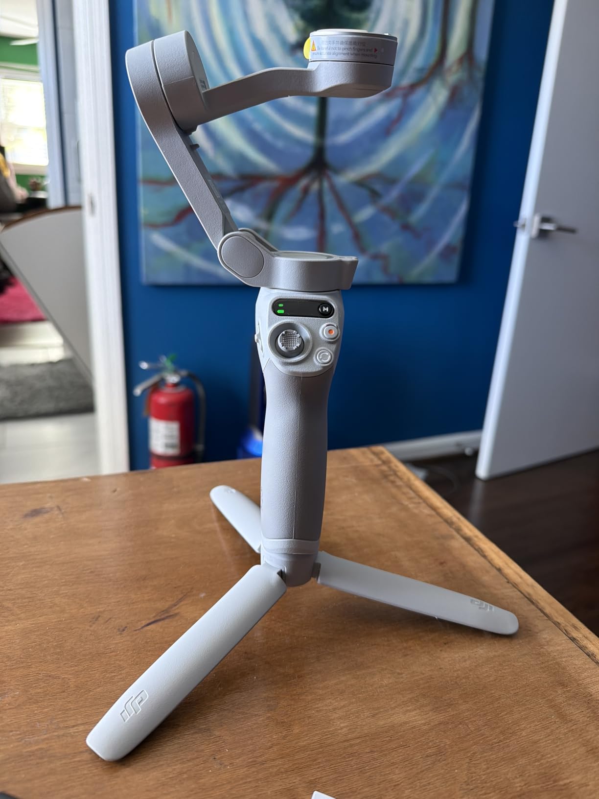 DJI Osmo Mobile SE, 3-Axis Phone Gimbal for iPhone, Android, Built-in Tripod, Selfie Stick, Gimbal Stabilizer for iPhone, Andriod, ActiveTrack 6.0, Vlogging Stabilizer for Youtube, TikTok, Travel customer photo 1