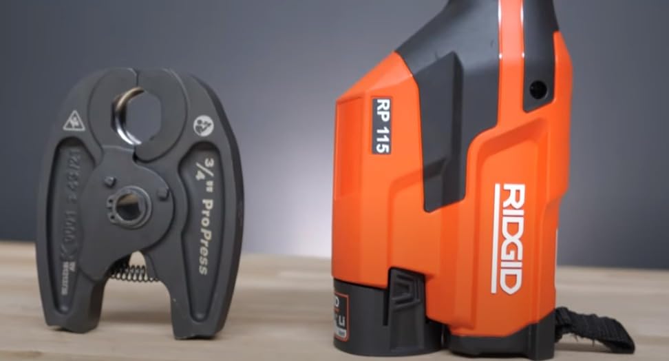 RIDGID 72553 Model RP 115 Mini Press Tool and Battery Kit with 1/2
