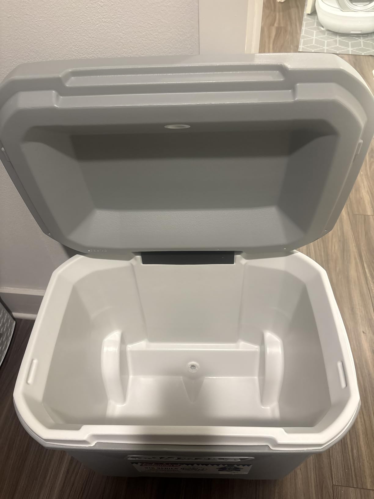 Coleman Classic Series Insulated Portable Rolling Cooler with Wheels, Leak-Resistant Outdoor Hard Cooler Keeps Ice up to 5 Days, 62-Quart customer photo 2