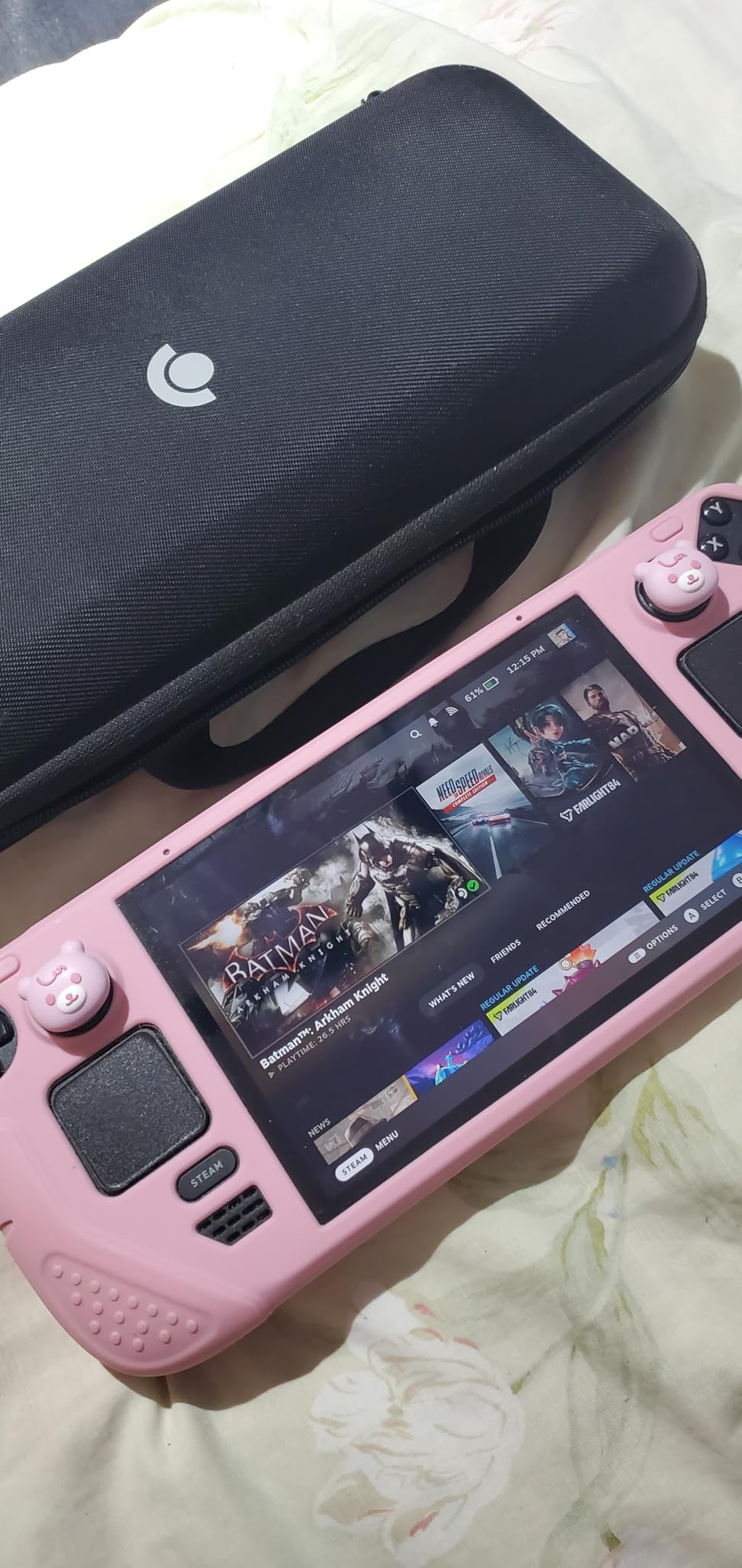 Valve Steam Deck 64GB Handheld Gaming Console - 7 inch Display, SteamOS, Black customer photo 1
