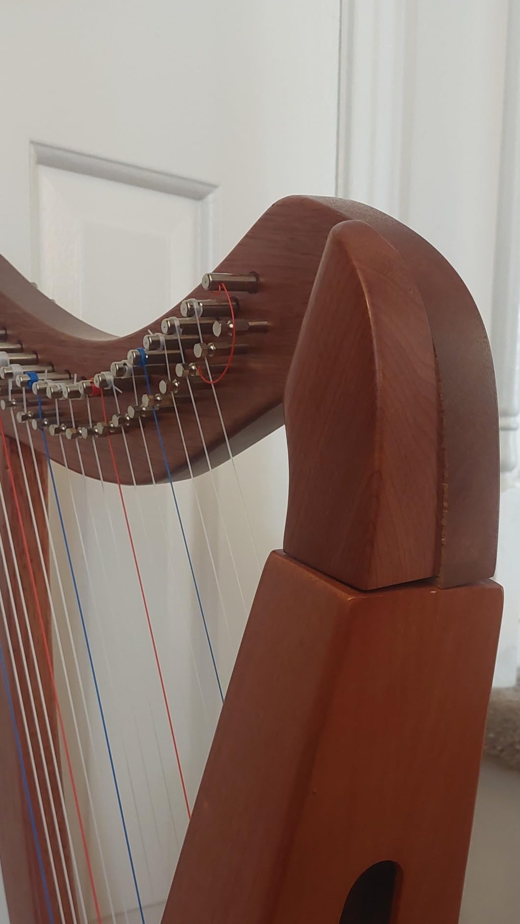 LOTKEY 19 Strings Harp, Solid Mahogany Harps 29'' W/Gig Bag, Tuning Wrench, Straps, Instruction for Professional Lyre Harp Player, Beginner, Adults customer photo 1