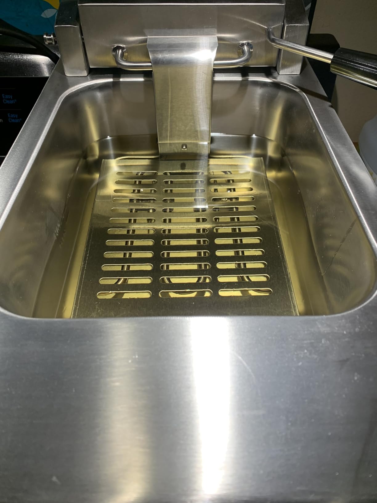 CROSSSON 6L Electric Countertop Deep Fryer Extra Large with Drain, Timer, Basket and Lid for Restaurant Use 120V, 1800W Commercial Deep Fryers customer photo 1
