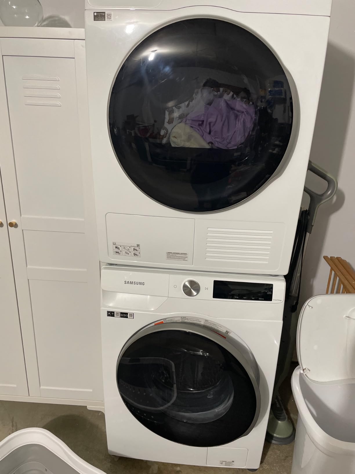 Samsung 2.5 Cu Ft Compact Front Load Washer, Stackable for Small Spaces, 40 Minute Super Speed Washing Machine, Steam Wash Clothes, Self Cleaning, Energy Star Certified, WW25B6900AW/A2, White customer photo 1