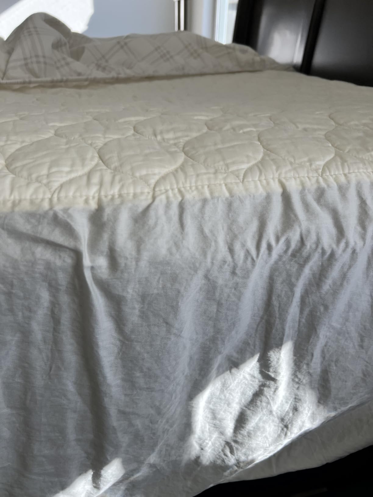 100% Cotton Organic Mattress Pad - Breathable & Cooling Mattress Protector King Size - Premium 300GSM Quilted and Machine Washable - Fairtrade & GOTS Certified Bed Protector customer photo 2