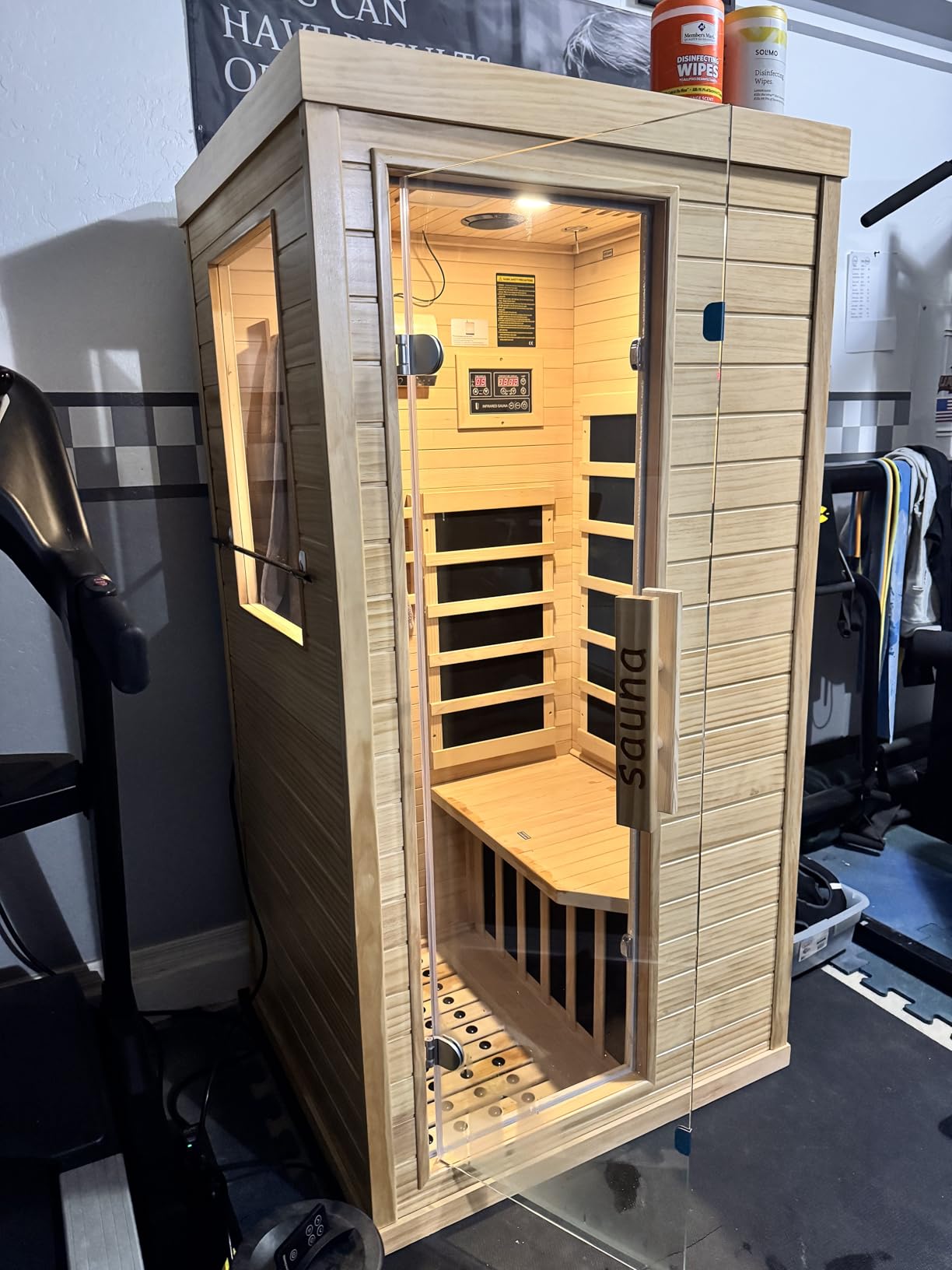 Homsido Infrared Home Sauna Room 1 Person Hemlock Wooden Indoor Dry Sauna, Low EMF 1200W/110V Heaters Panels, LCD Control Panel, 10 Minutes Pre-Warm up, Time and Temp Pre-Set, 1-Year Aftersale customer photo 2