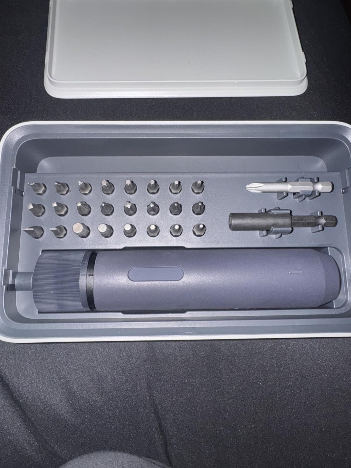 HOTO Electric Screwdriver Kit, Upgraded 1/4'' Hex 25 Bits, Magnetic Lid, Rechargeable Cordless Screwdriver, 1500mAh Battery, LED Light, Ideal for Furniture Assembly, Home Repair & Garage Projects customer photo 1